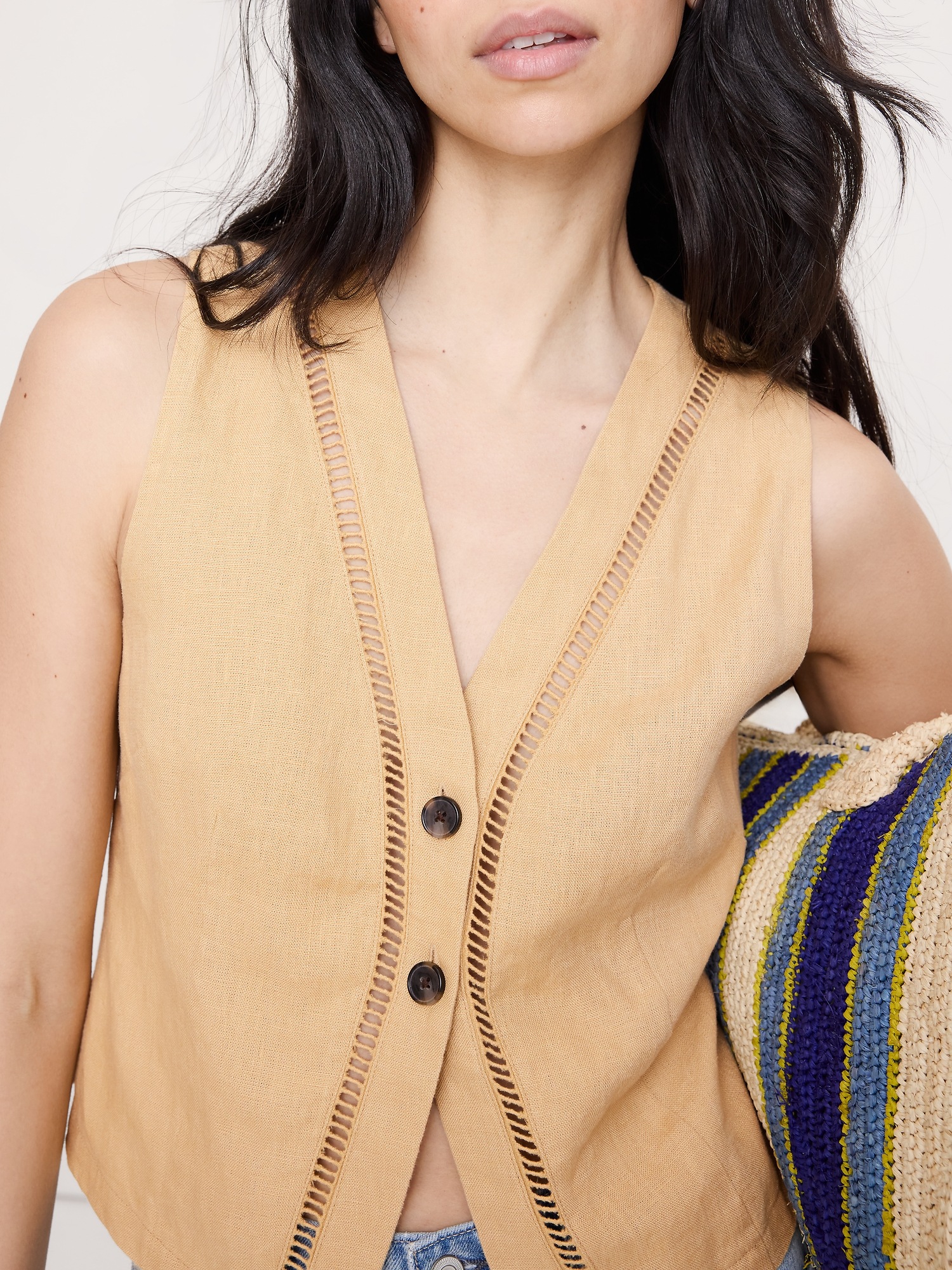 Женский жилет Banana Republic Linen Lace-Trim Vest, цвет: Каменный хаки — фото 3