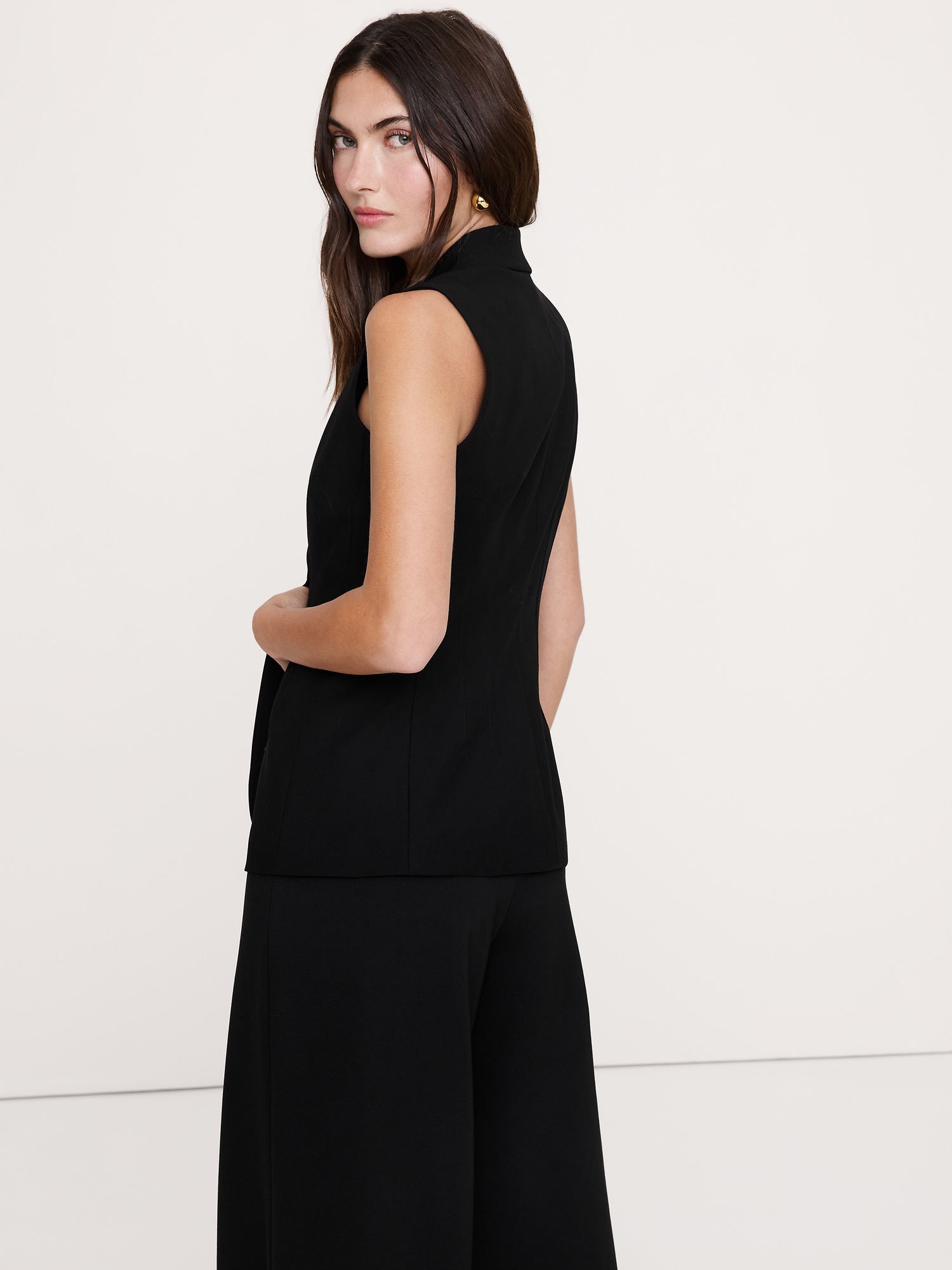 Женский жилет Banana Republic City Stretch Vest, цвет: Чёрный — фото 2