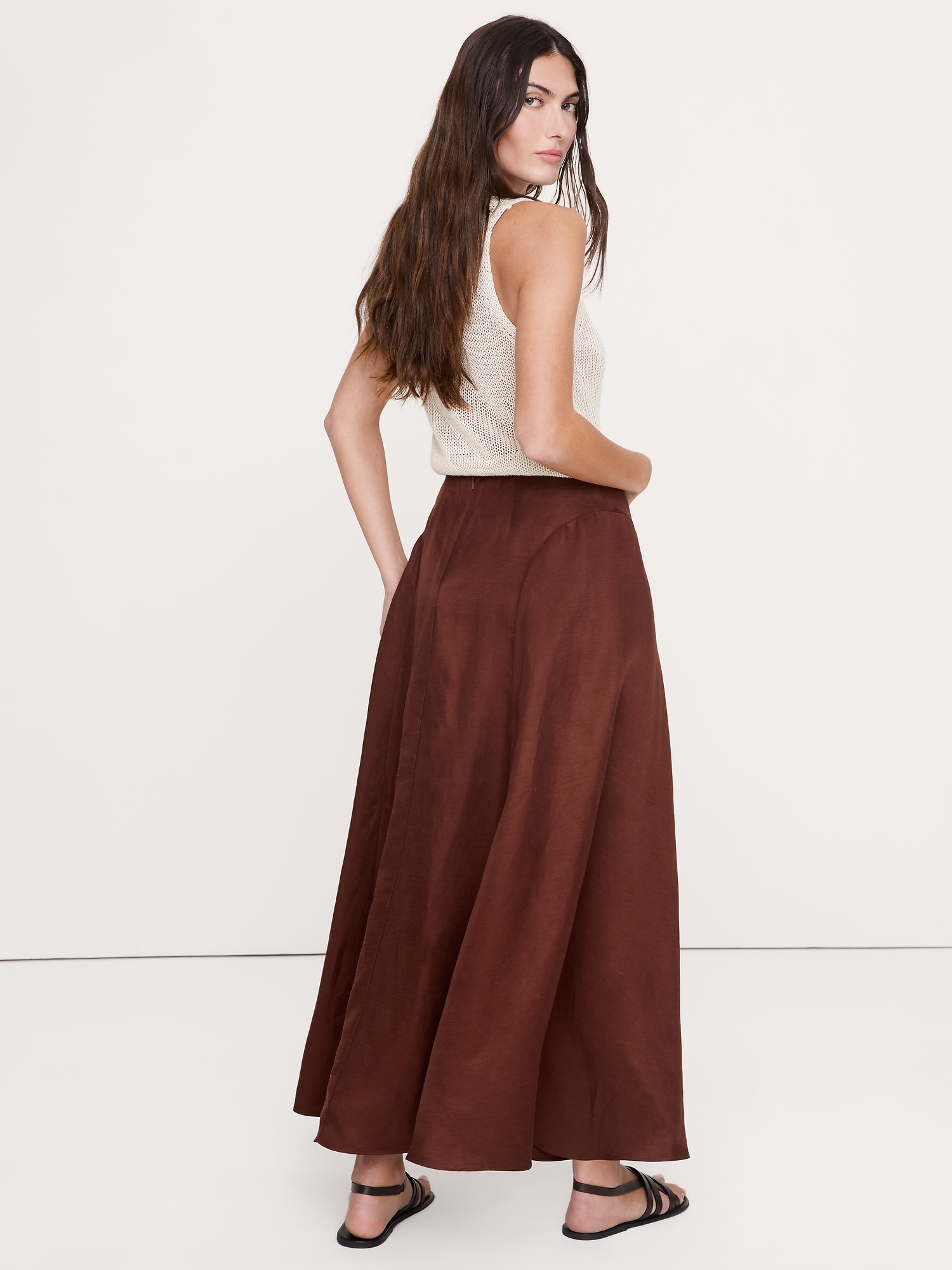 Image number 2 showing, Viscose-Linen Maxi Skirt