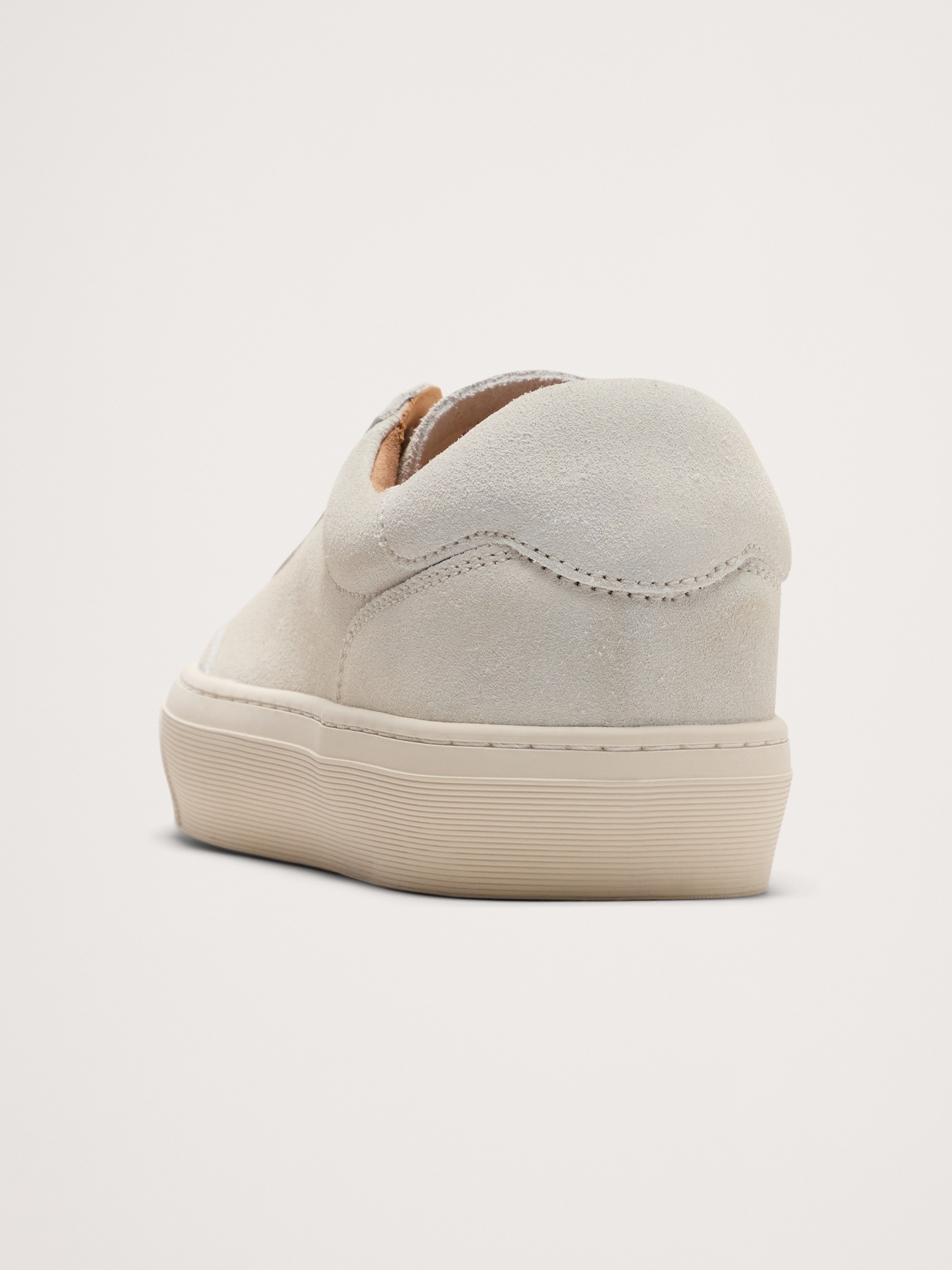 Мужские кроссовки Banana Republic Suede Court, цвет: Меловой белый — фото 3