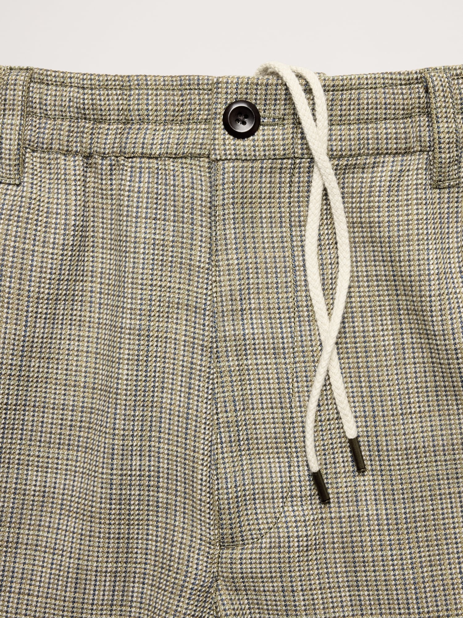 Image number 5 showing, 7" Plaid Pull-On Short