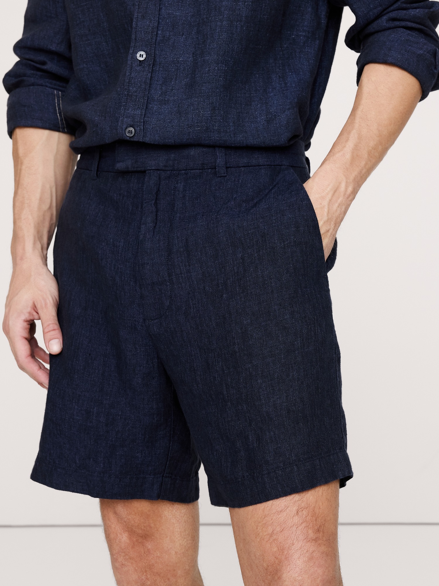 Мужские шорты Banana Republic 7" Linen Short, цвет: Тёмно-синий — фото 3