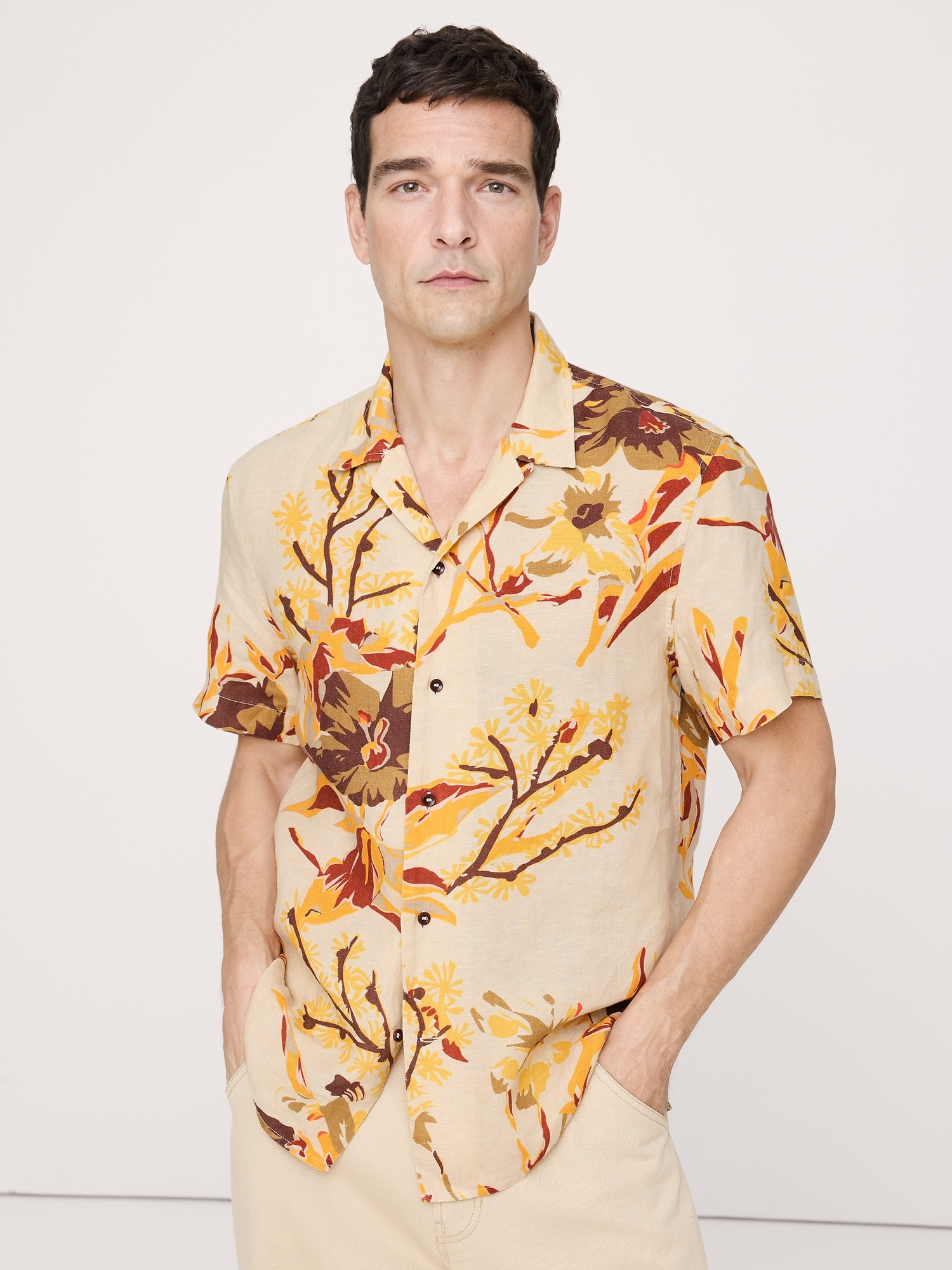 Image number 1 showing, Standard-Fit Linen Resort Shirt