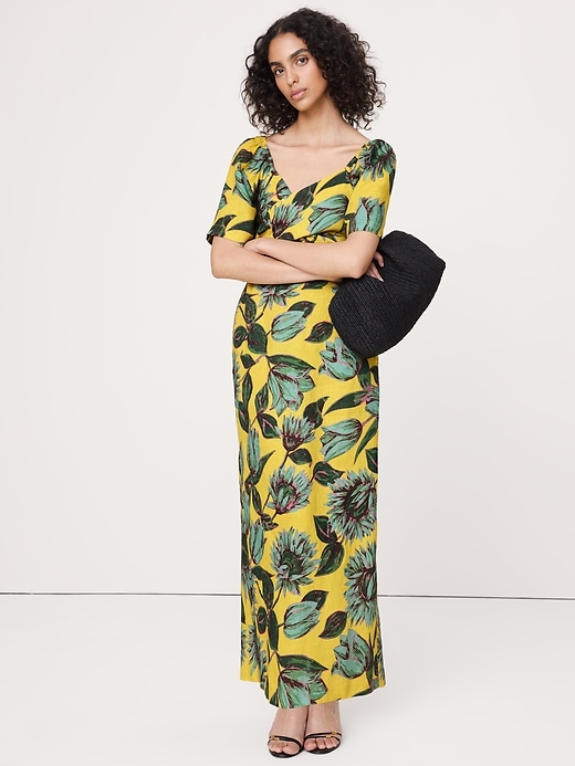 Linen Sweetheart Maxi Dress