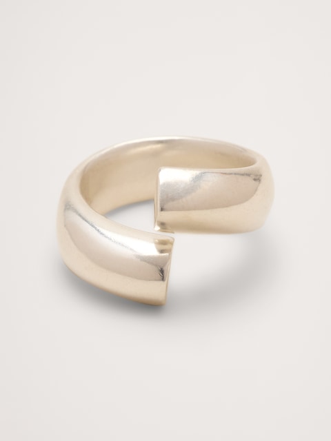 Twist Ring
