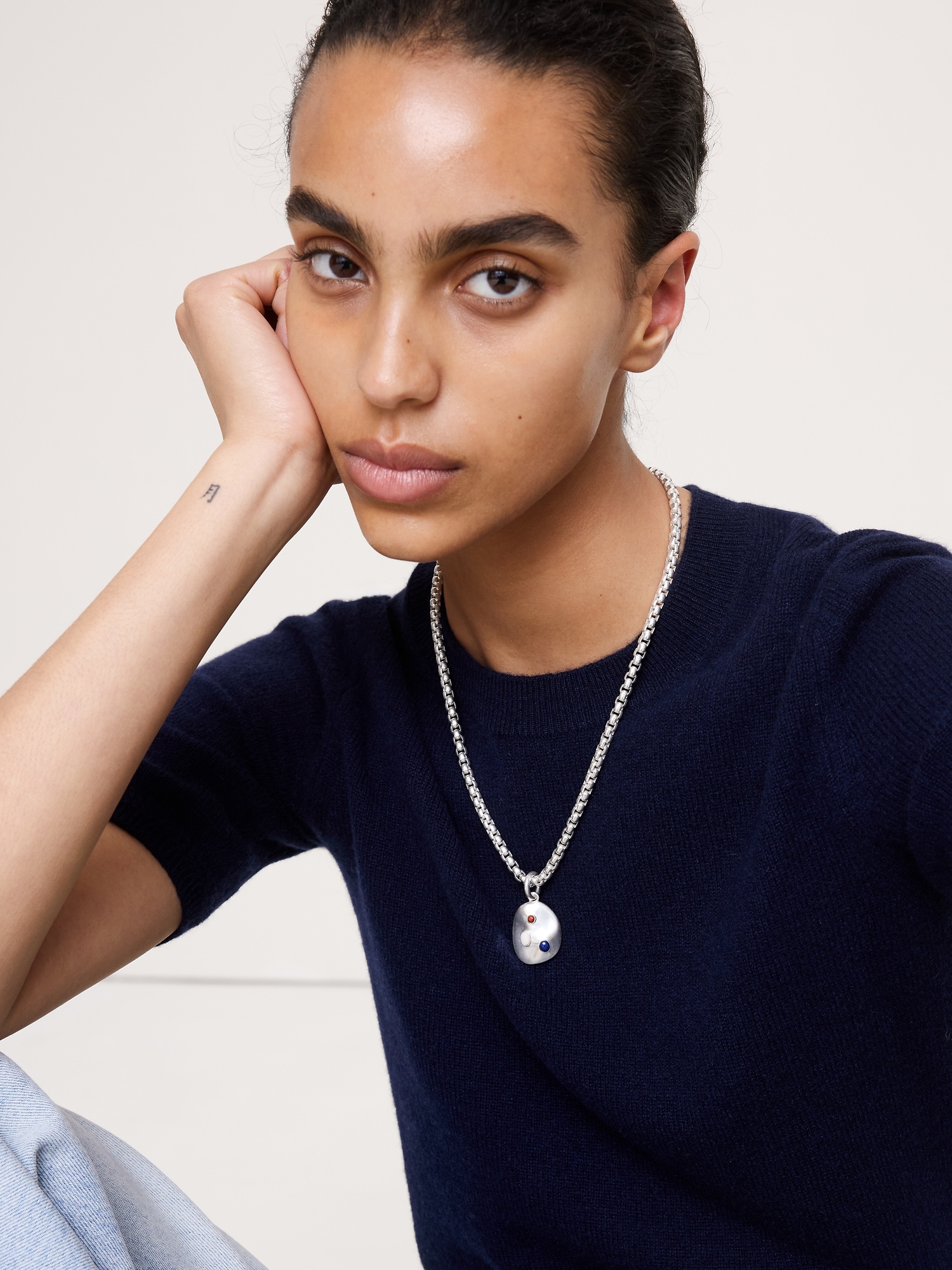 Image number 2 showing, Gem Studed Oval Pendant Necklace