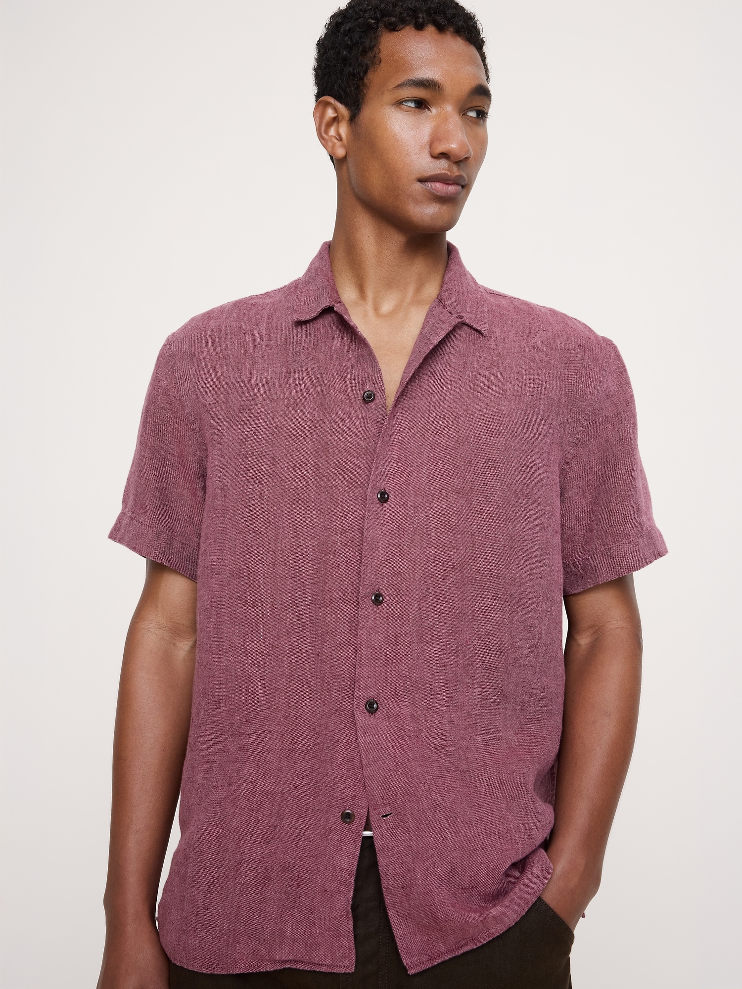 Standard-Fit Midweight Linen Resort Shirt