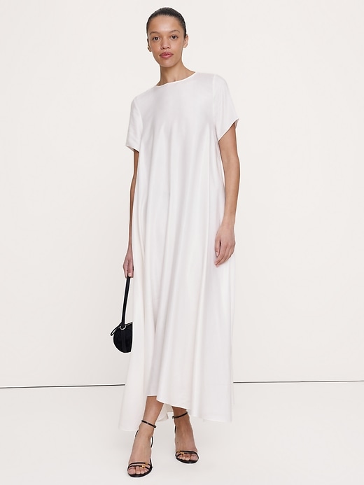 Viscose-Linen Trapeze Maxi Dress