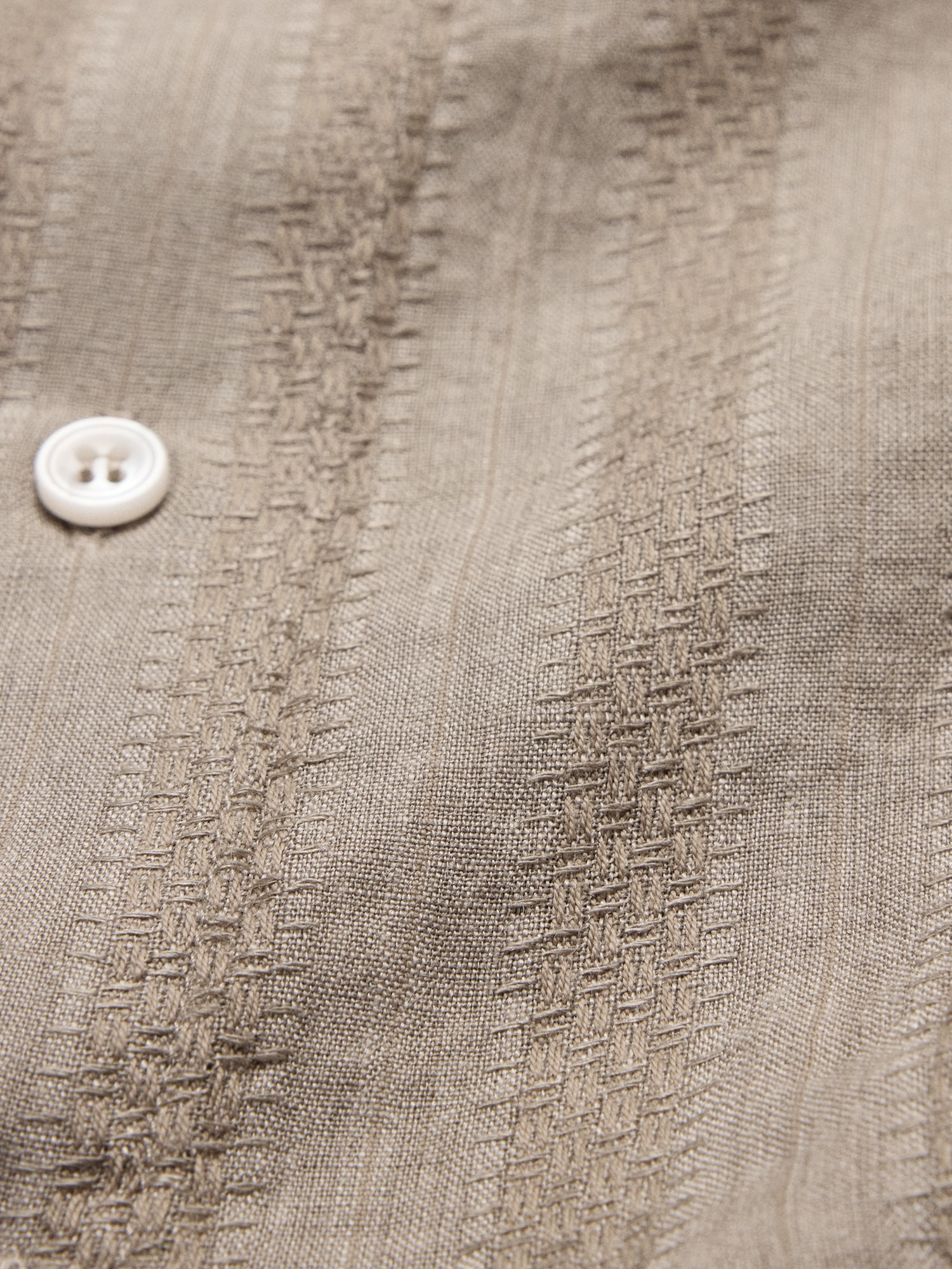 Image number 2 showing, Standard-Fit Textured Linen-Cotton Shirt