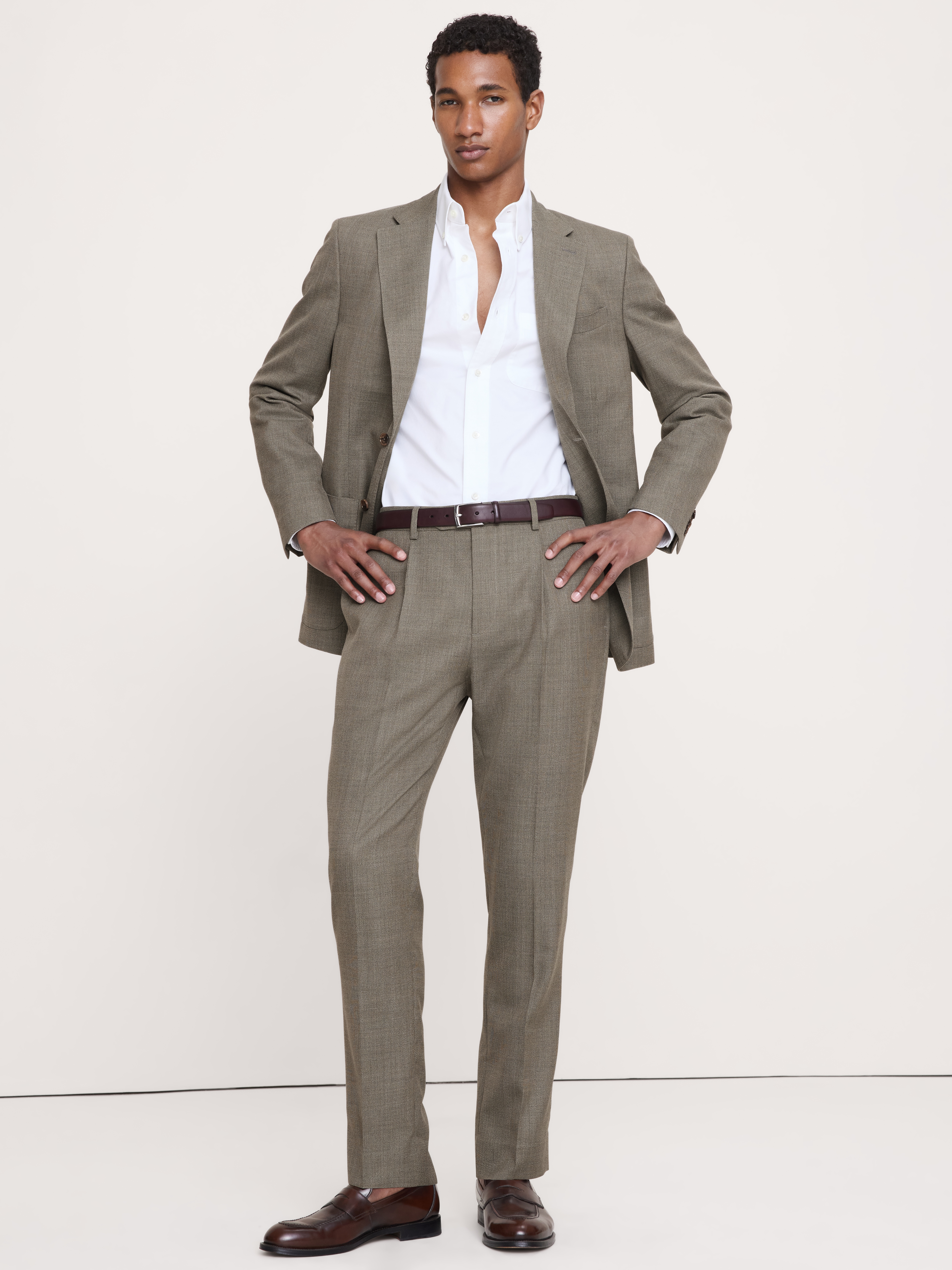 Tailored Slim-Fit Italian Wool Ventile Suit Pant
