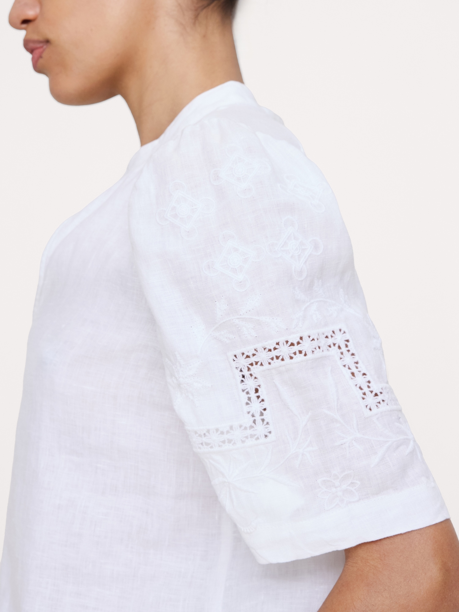 Image number 3 showing, Embroidered Linen Puff-Sleeve Top