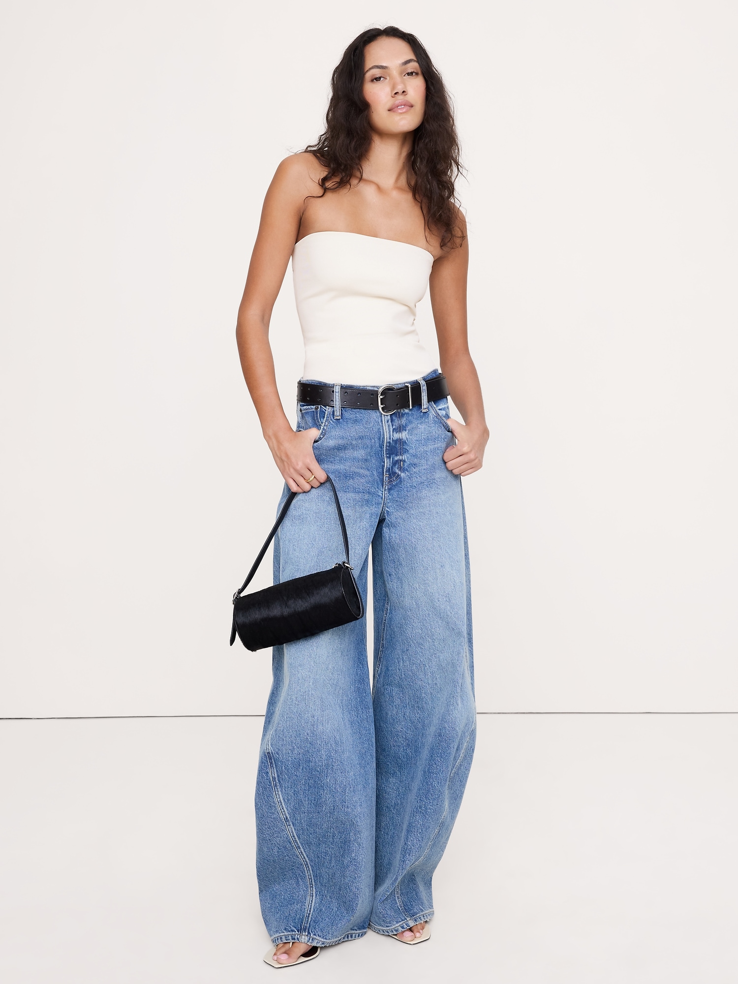 Image number 1 showing, Sculpted-Stretch Tube Top