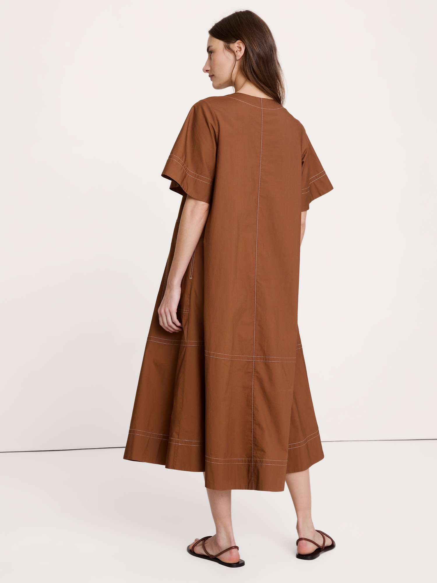 Женское платье Banana Republic Cotton Poplin Trapeze Midi, цвет: Коричный кофейный коричневый — фото 2