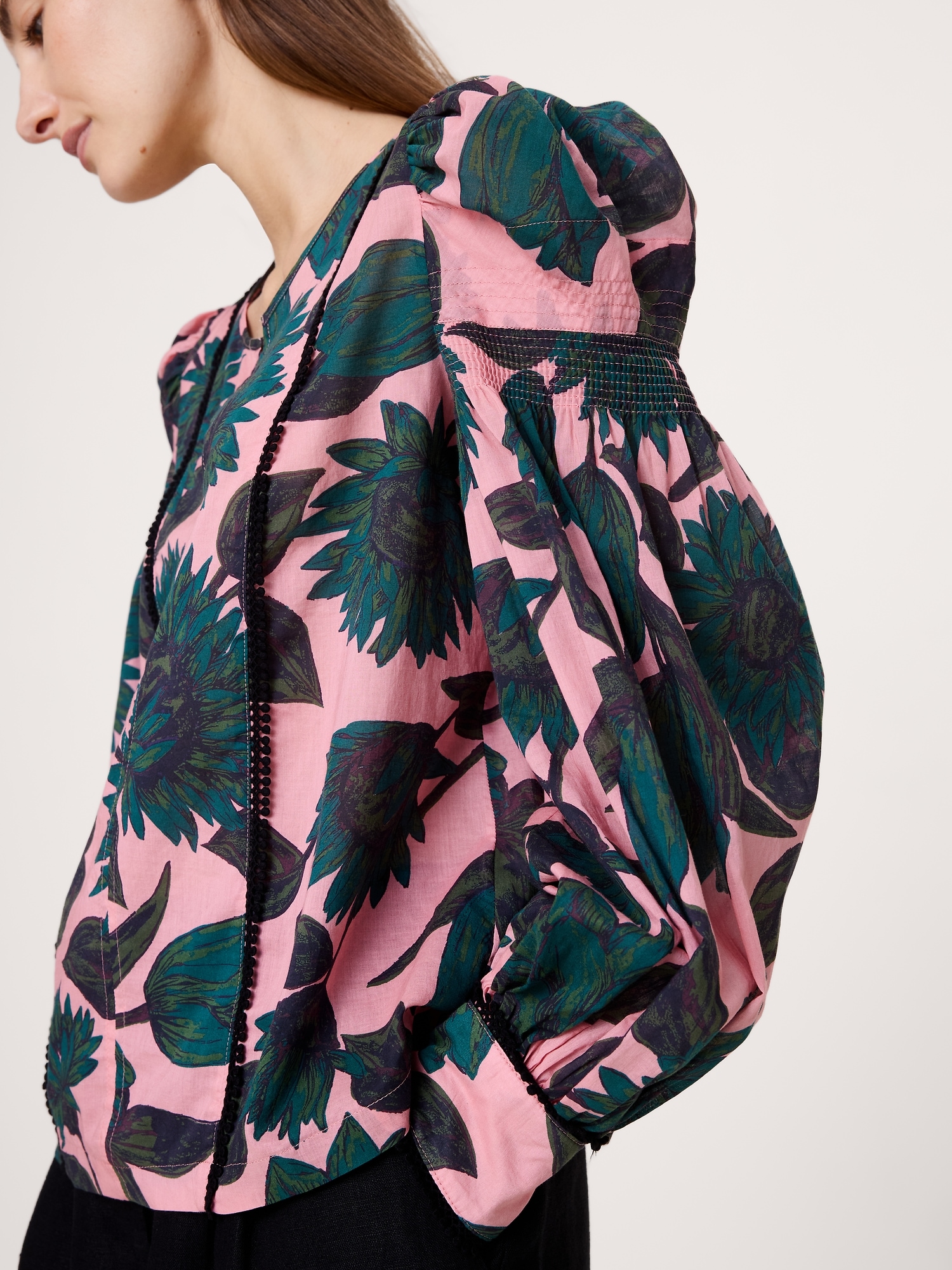 Image number 3 showing, Lightweight Cotton Puff-Sleeve Top