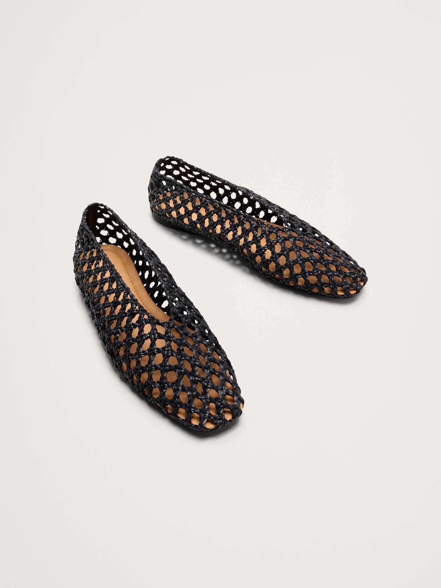 Женские балетки Banana Republic Woven Ballet Flats, цвет: Чёрный — фото 3