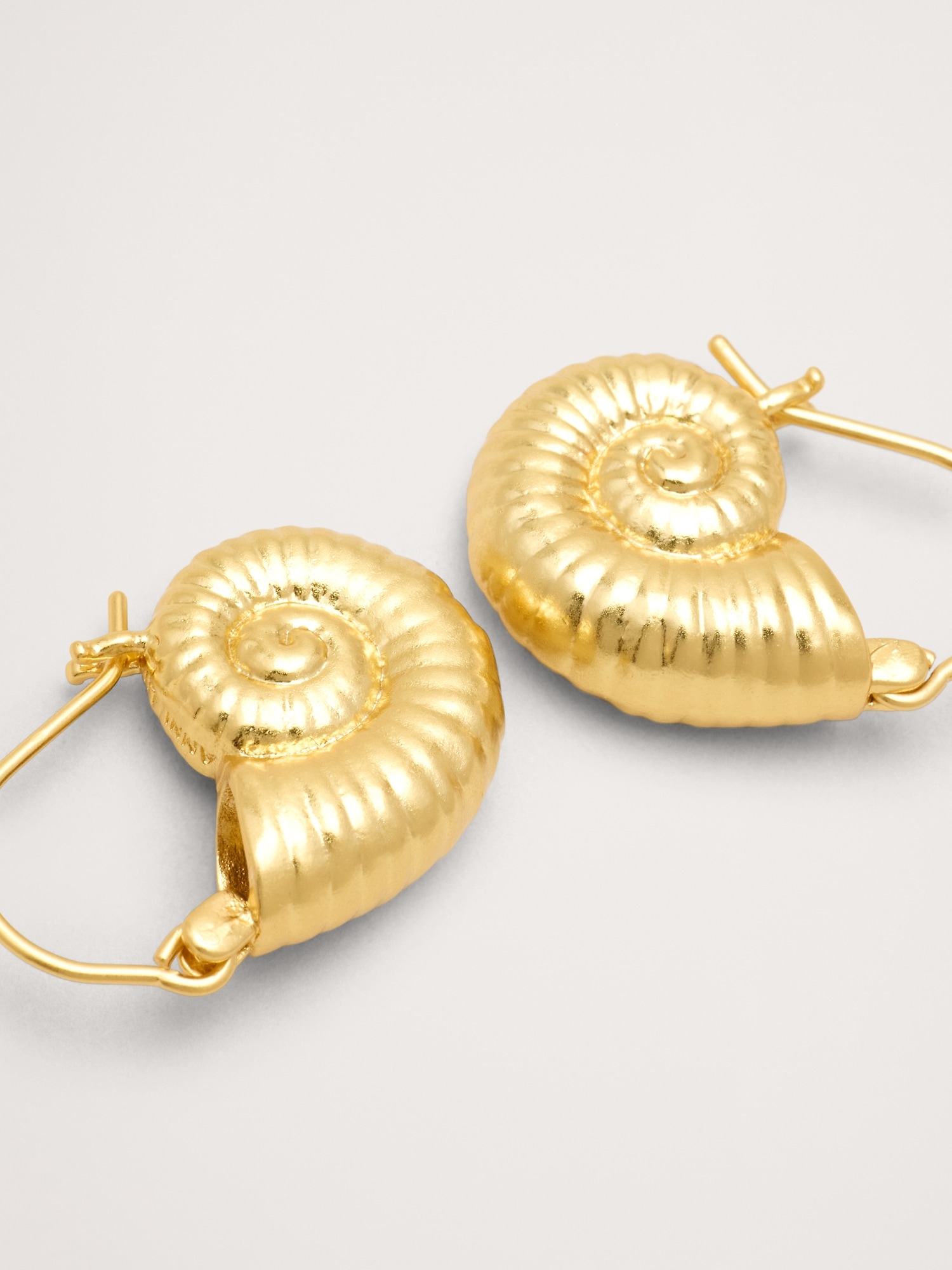 Image number 2 showing, High Tide Hoop Earrings by Anni Lu