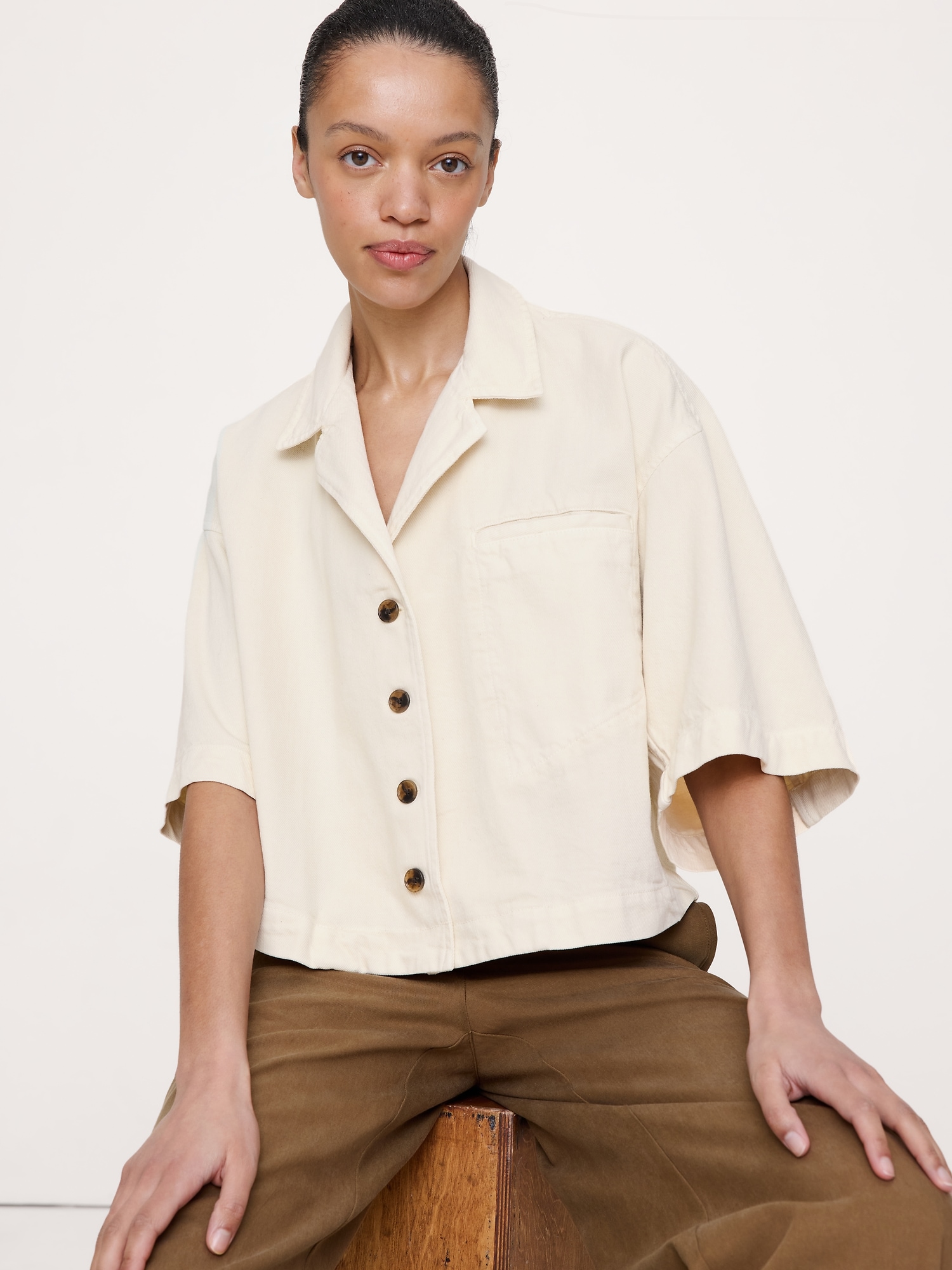 Image number 3 showing, Boxy Crop Denim Shirt