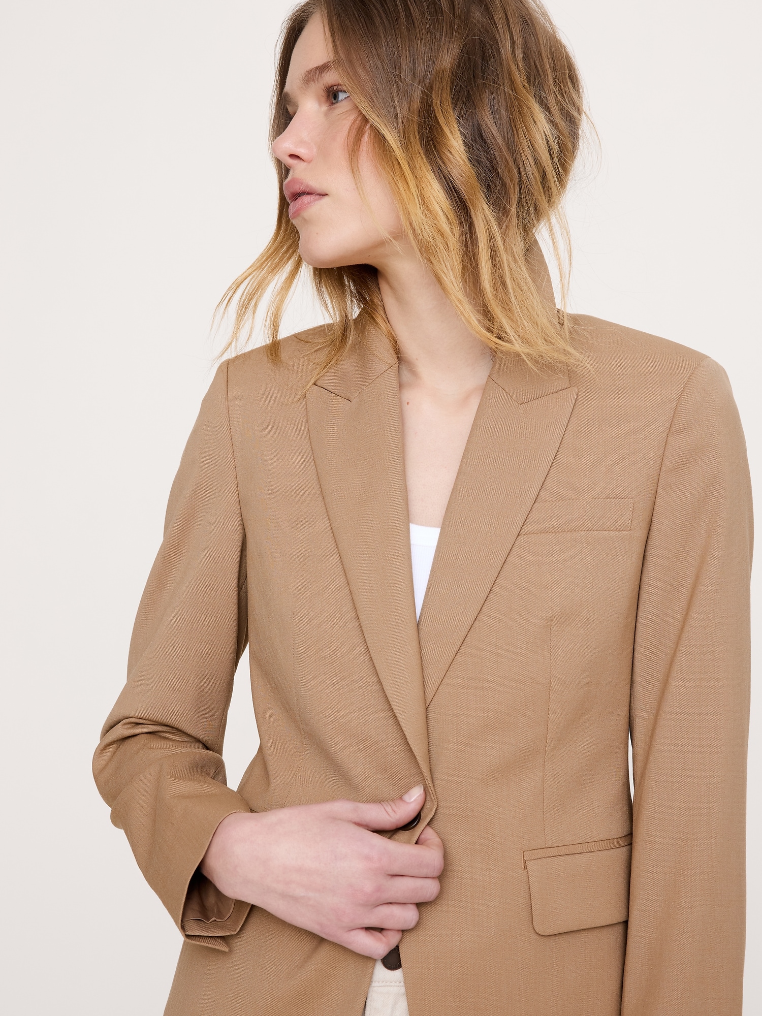 Image number 4 showing, Slim Italian Lightweight Wool Blazer
