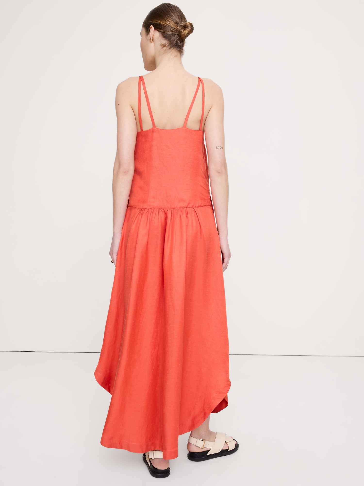 Image number 3 showing, Viscose-Linen Drop-Waist Maxi Dress