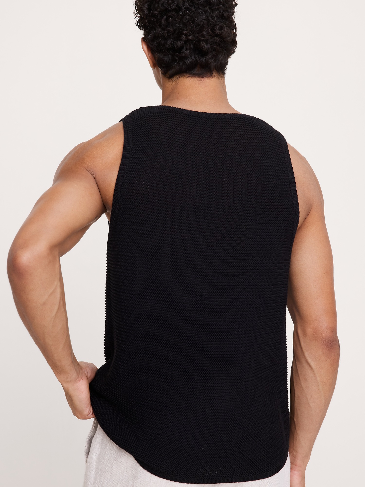 Мужской свитер Banana Republic Cotton Sweater Tank, цвет: Чёрный — фото 2