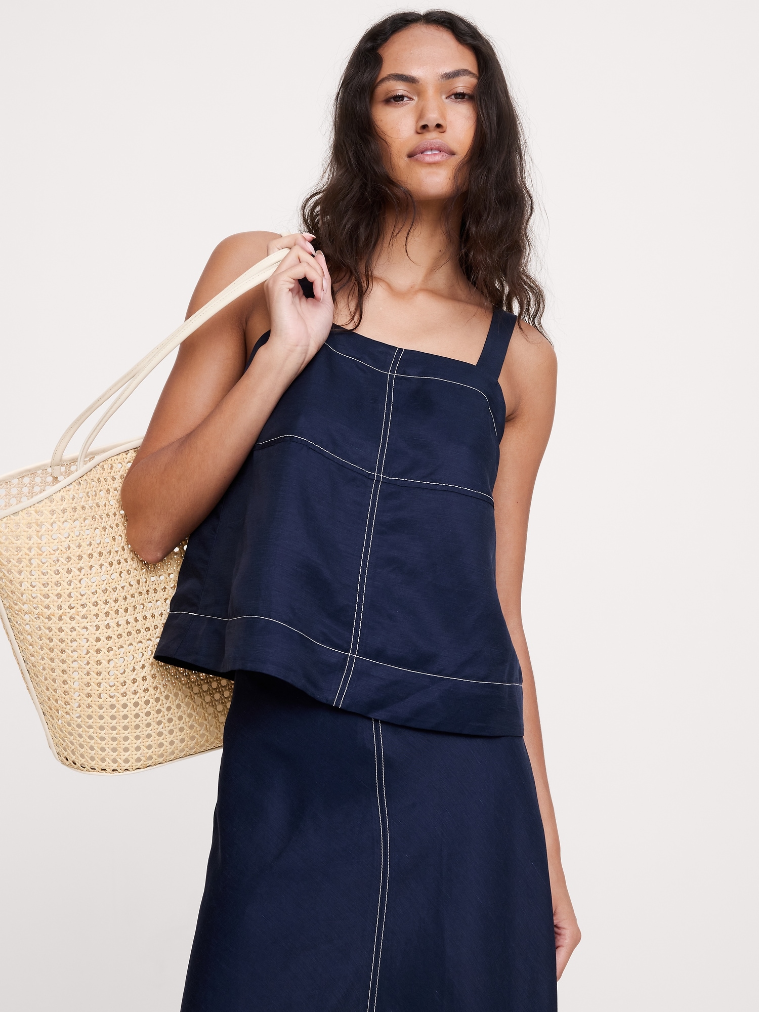 Image number 1 showing, Viscose-Linen Tank
