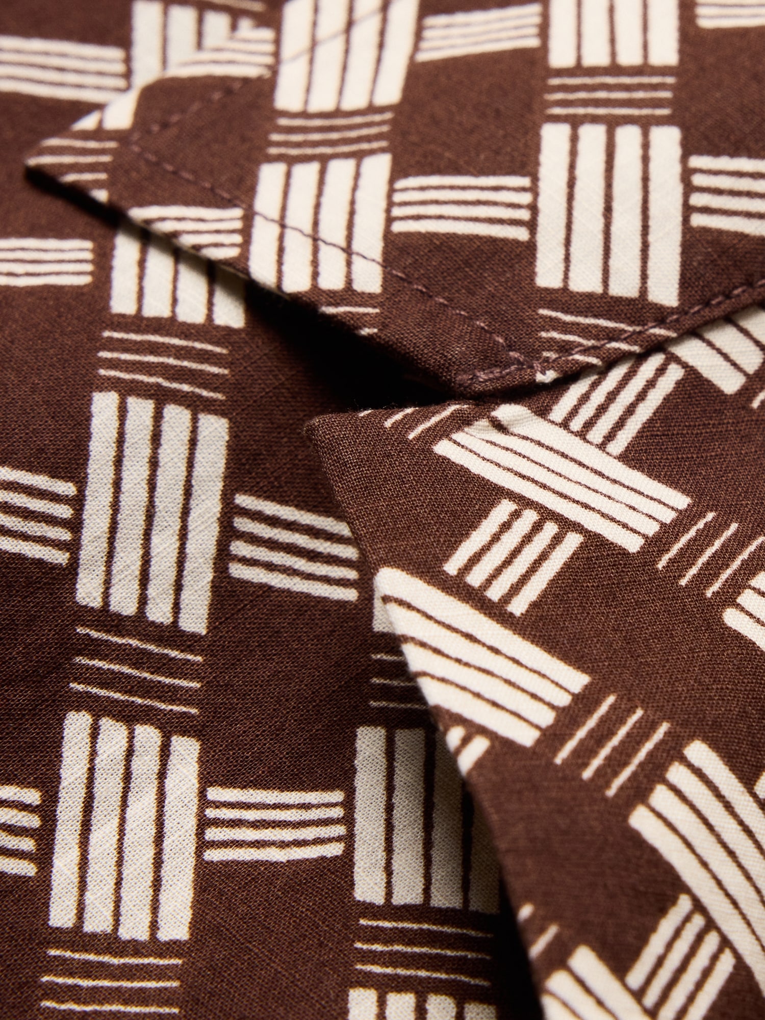 Image number 3 showing, Relaxed-Fit Cotton Slub Resort Shirt