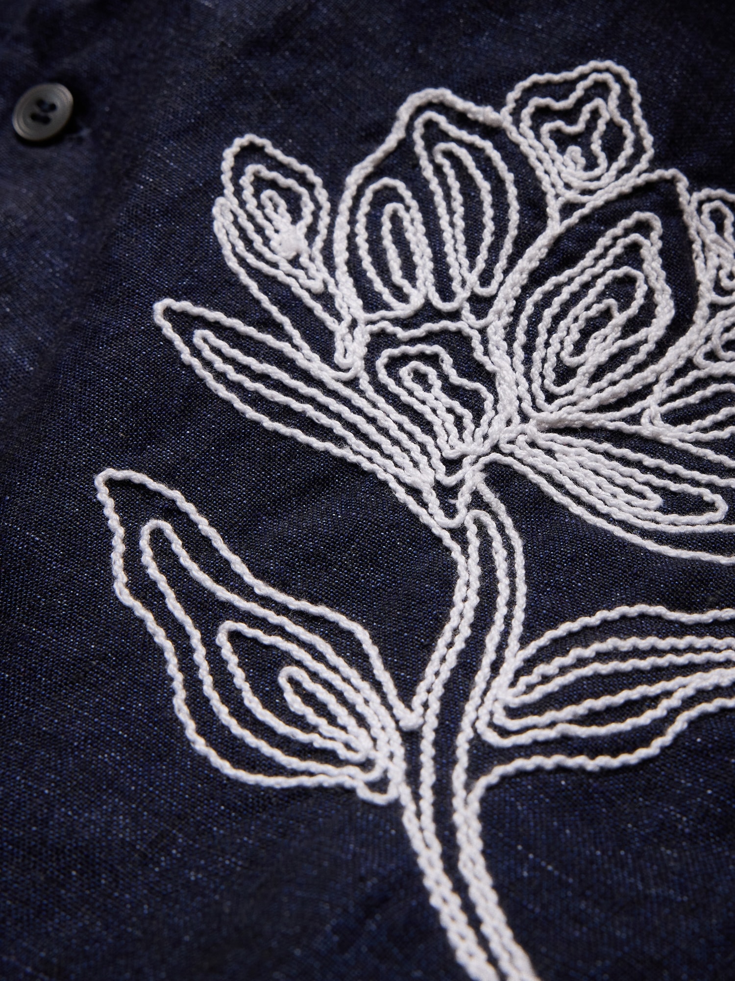 Image number 5 showing, Standard-Fit Embroidered Linen Resort Shirt
