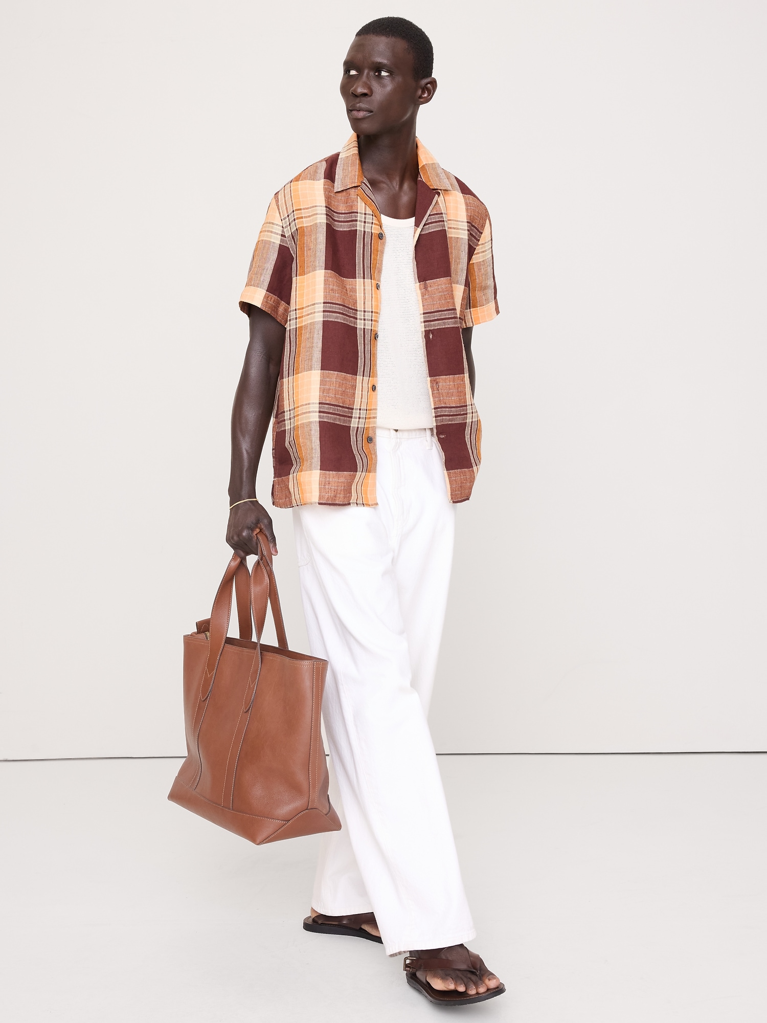 Image number 1 showing, Standard-Fit Linen Resort Shirt