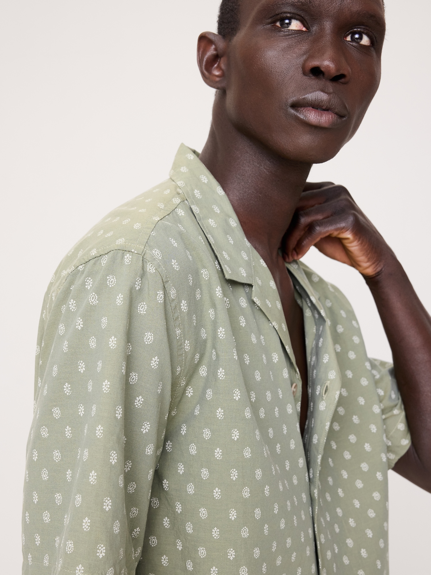 Image number 3 showing, Relaxed-Fit Summerweight Cotton Resort Shirt