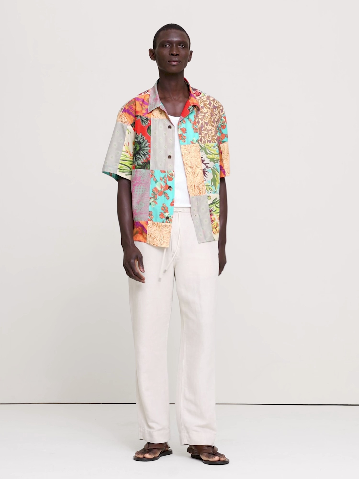 Мужская рубашка Banana Republic Relaxed-Fit Summerweight Cotton Resort, цвет: Разноцветный — фото 6