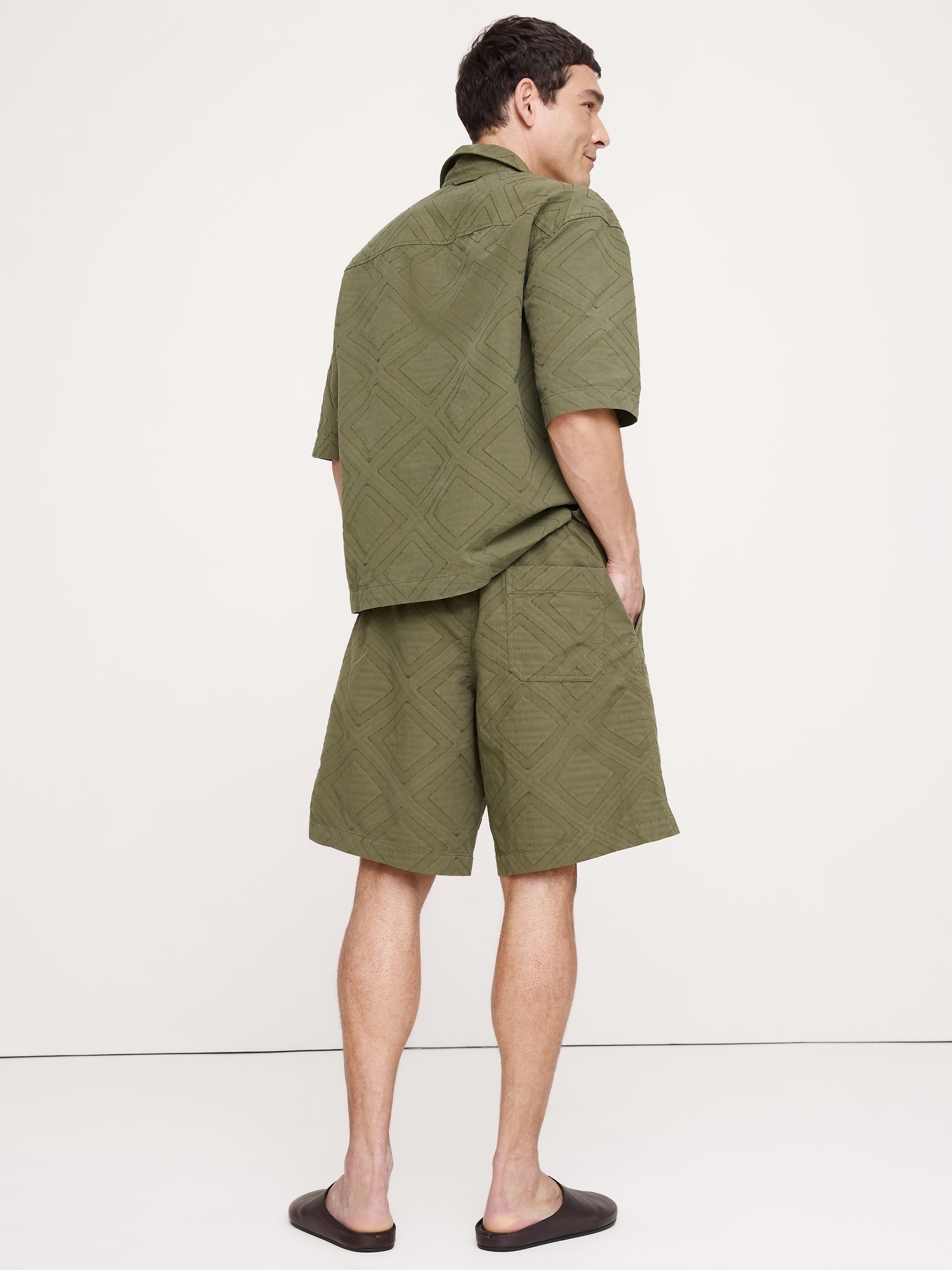 Image number 3 showing, 11" Cotton Jacquard Pull-On Short