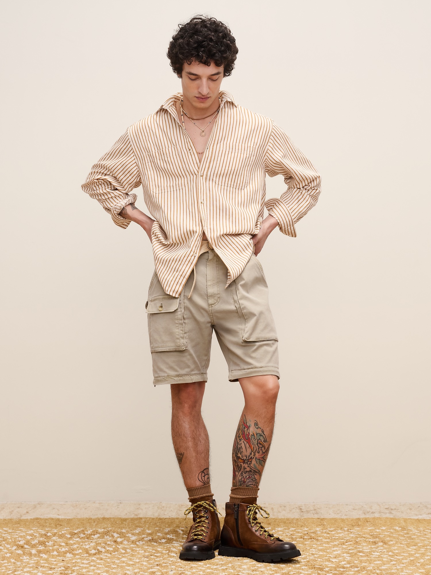 Мужские брюки Banana Republic Archive Reissue Khaki Convertible, цвет: Хаки бежевый — фото 2