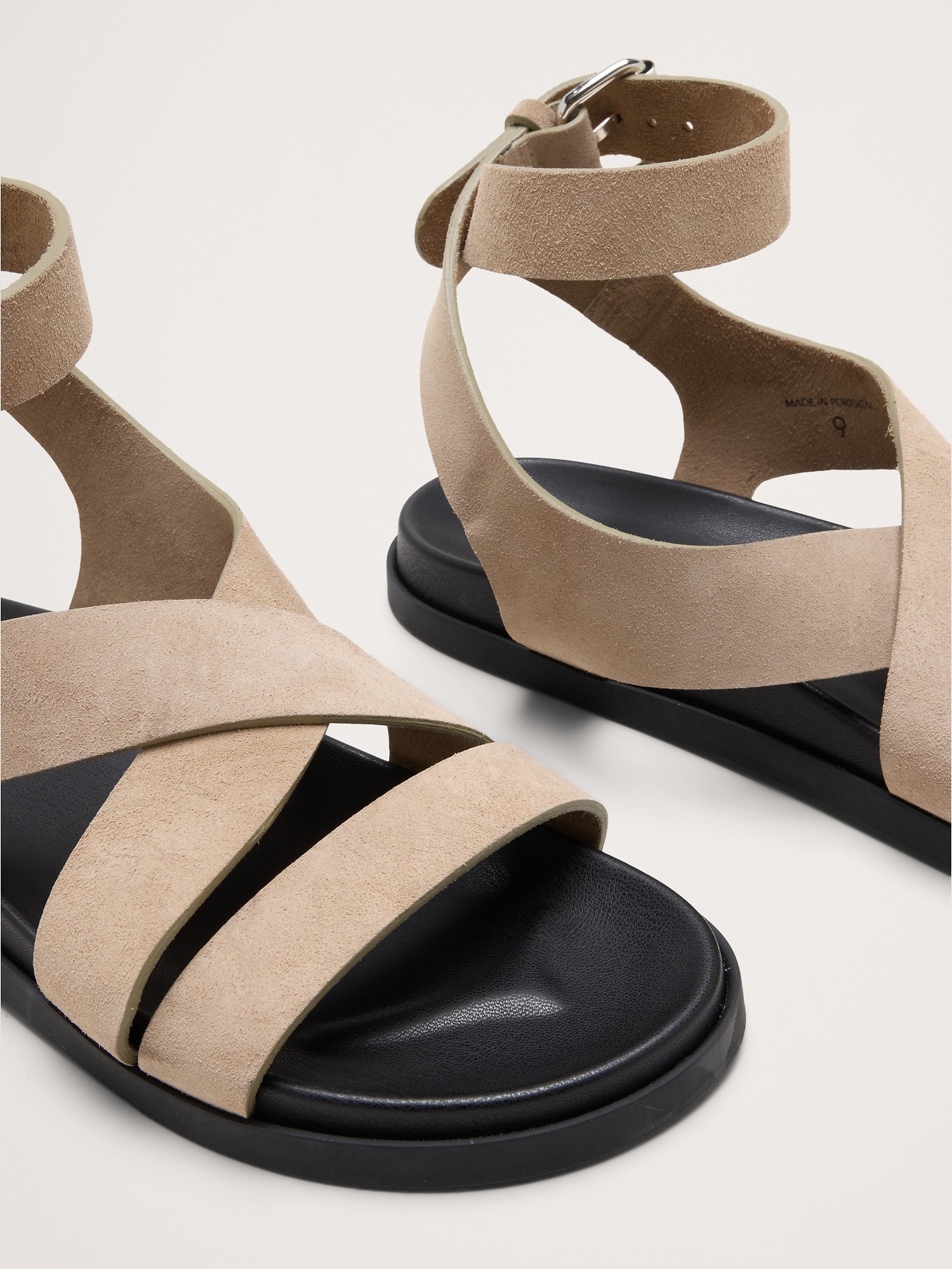 Женские сандалии Banana Republic Italian Suede Ankle-Strap Sandal, цвет: Бежевый — фото 6