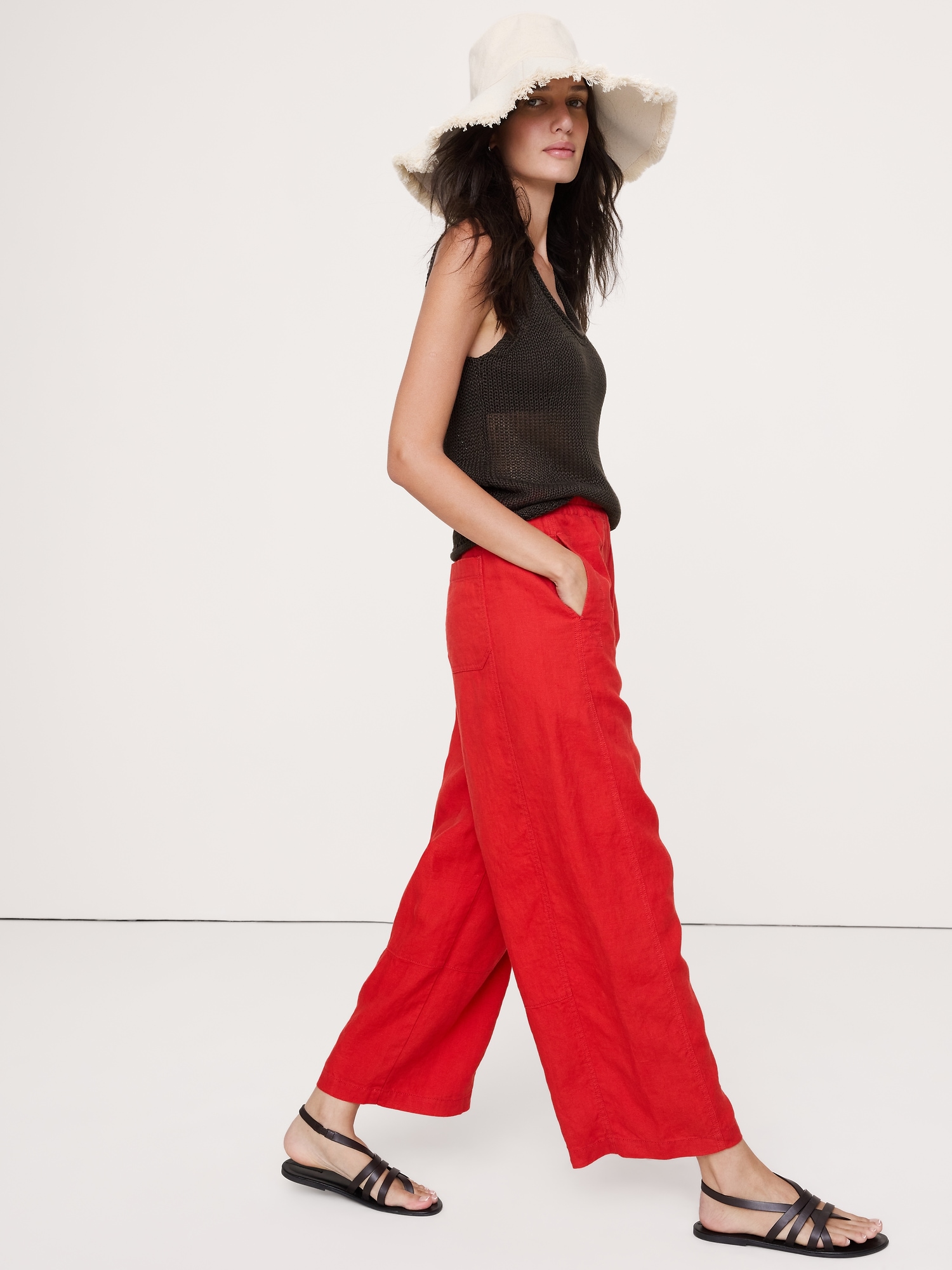 Image number 4 showing, Mid-Rise Relaxed Painter Pull-On Pant in Linen