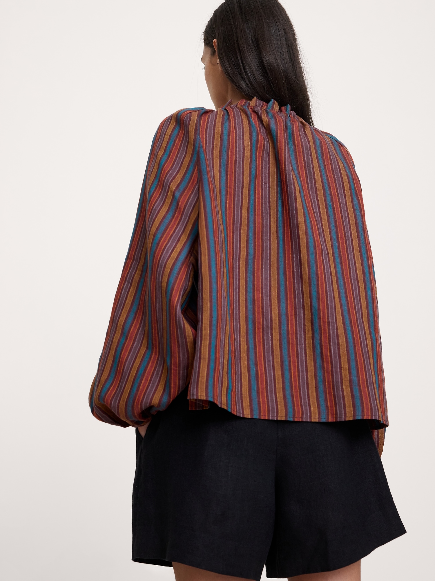 Image number 5 showing, Linen Ruffle-Neck Top