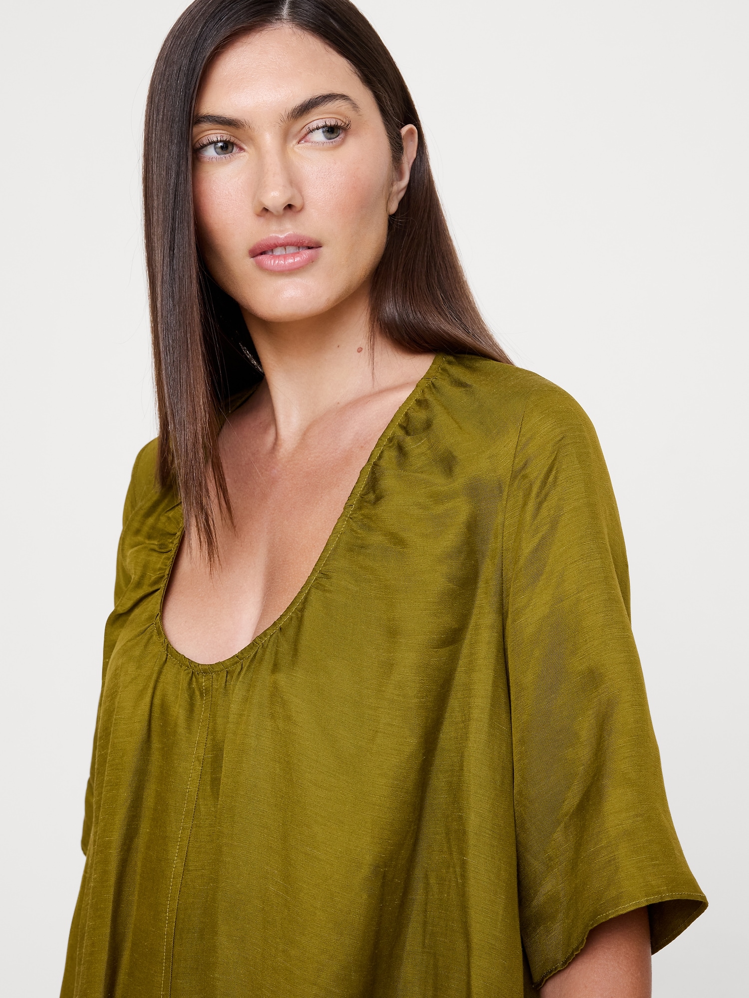 Image number 6 showing, Viscose-Linen Scoop-Neck Mini Dress