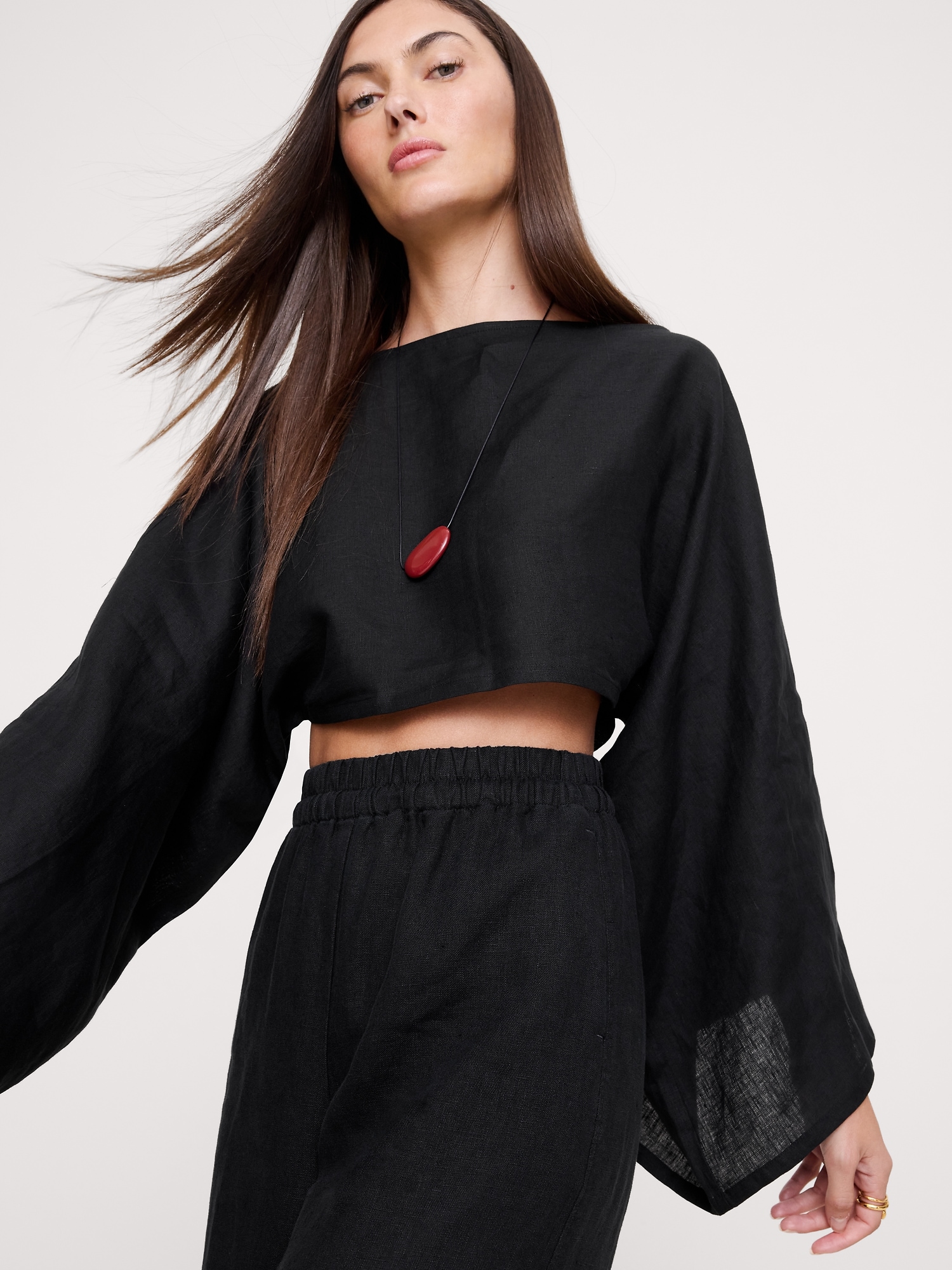 Image number 3 showing, High-Rise Wide-Leg Linen Pull-On Ankle Pant