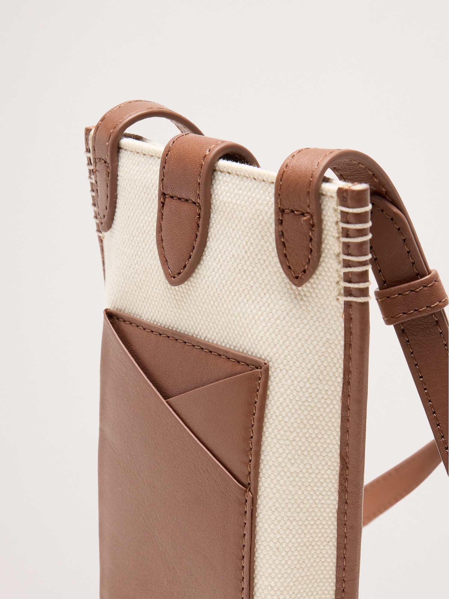 Image number 6 showing, Crossbody Pouch