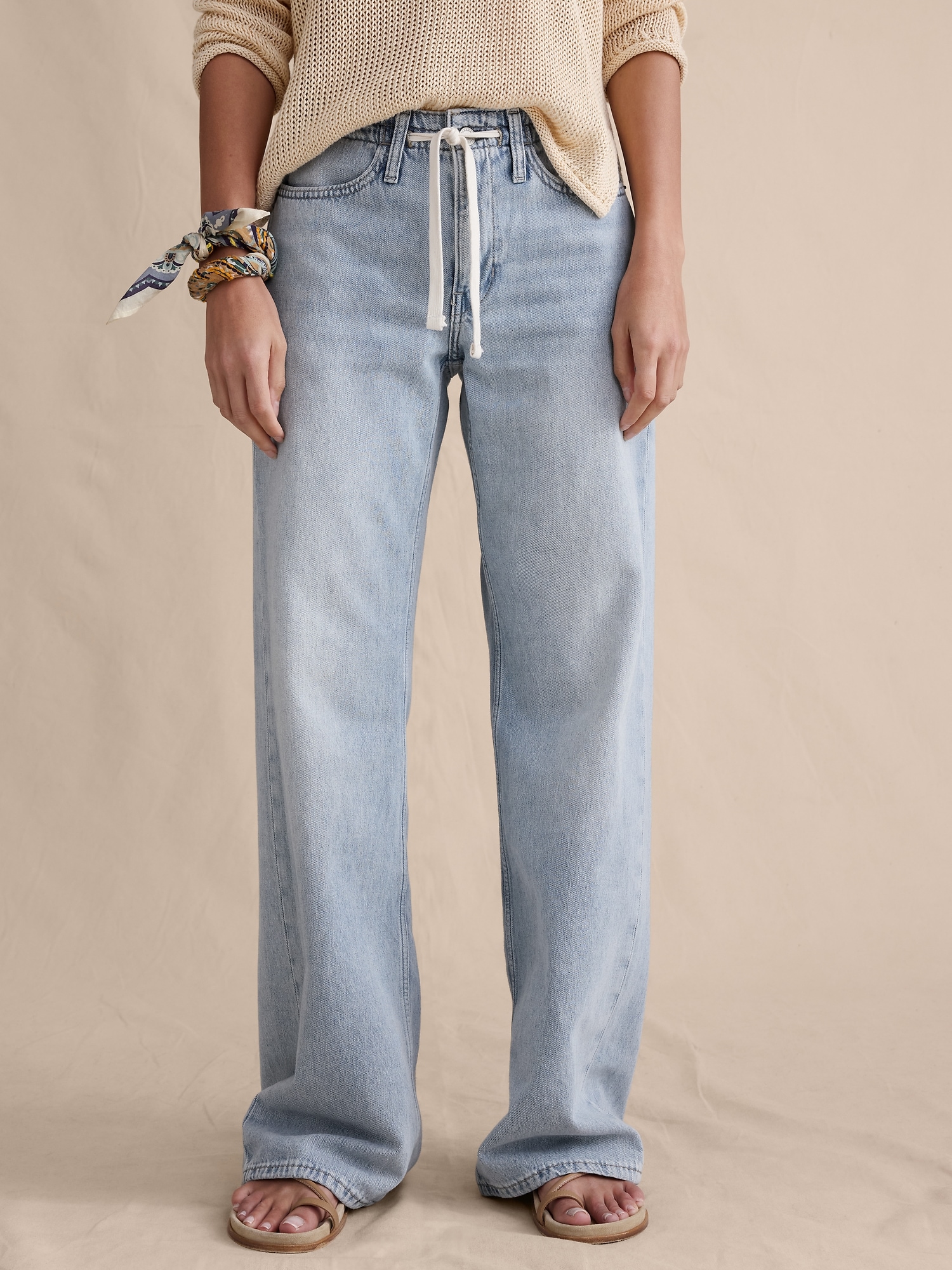 Image number 4 showing, Mid-Rise Wide-Leg Drawstring Jean
