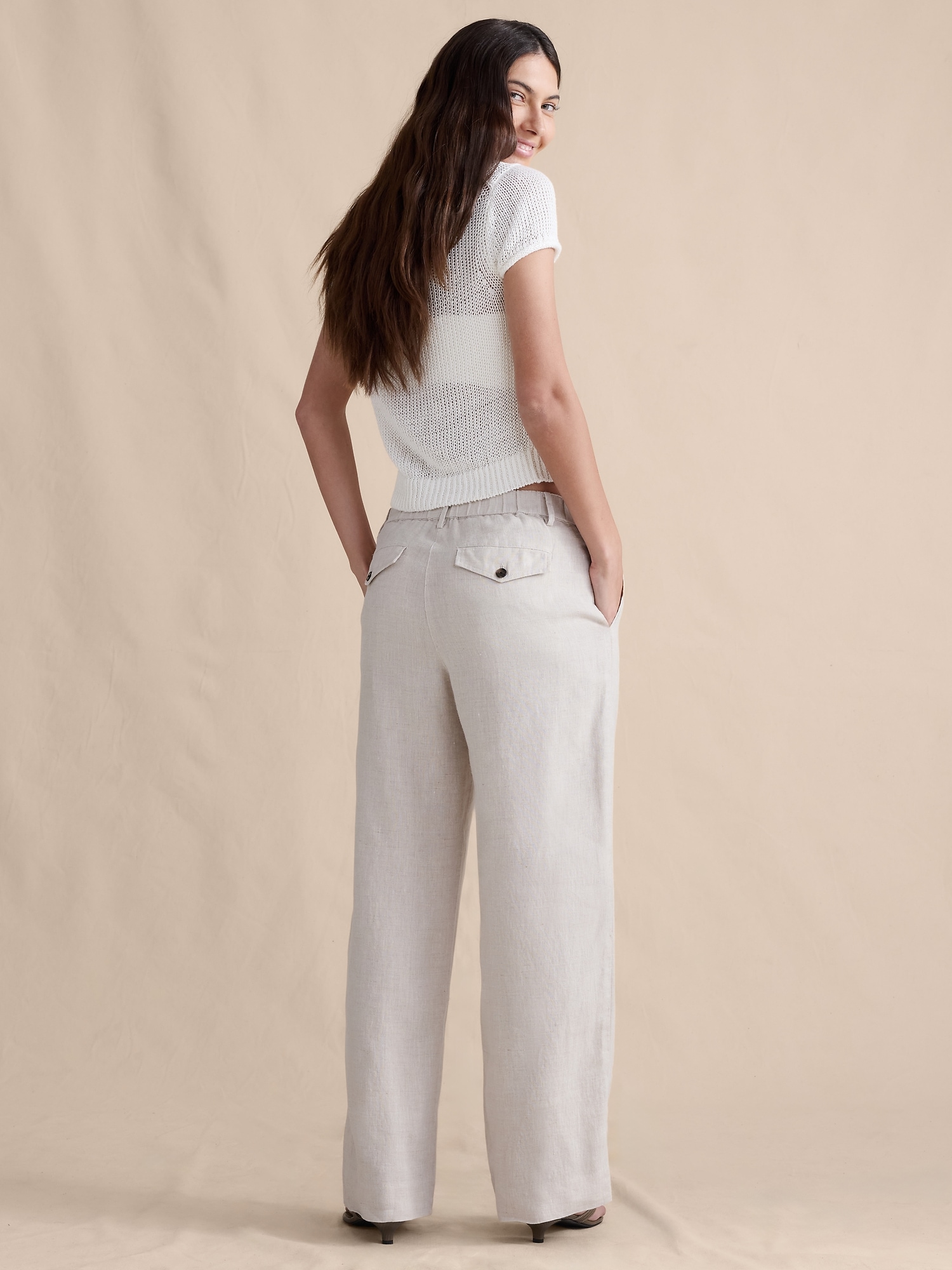 Image number 7 showing, The Everyday Wide-Leg Pant in Linen