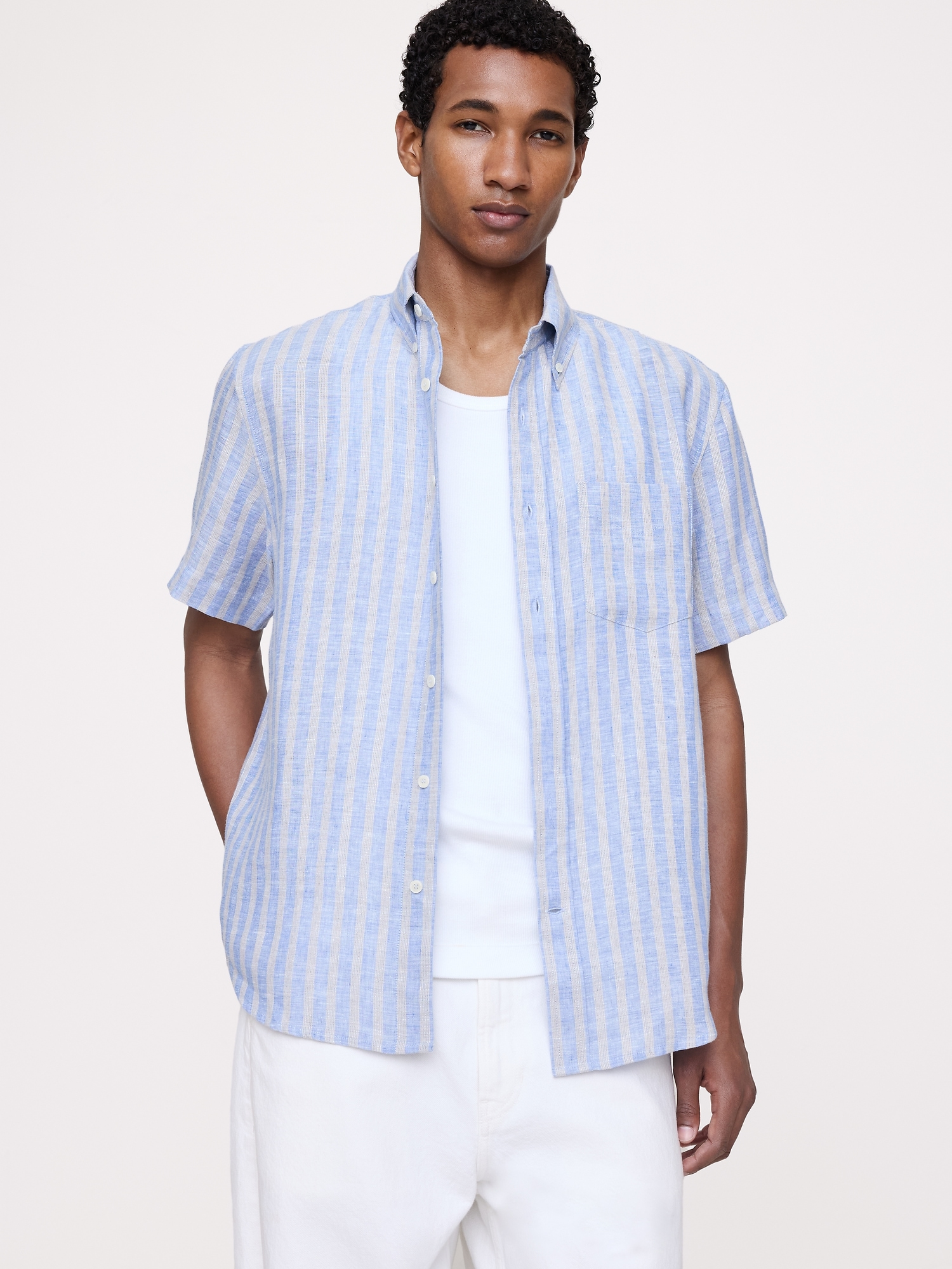 Image number 1 showing, Standard-Fit Linen Short-Sleeve Shirt