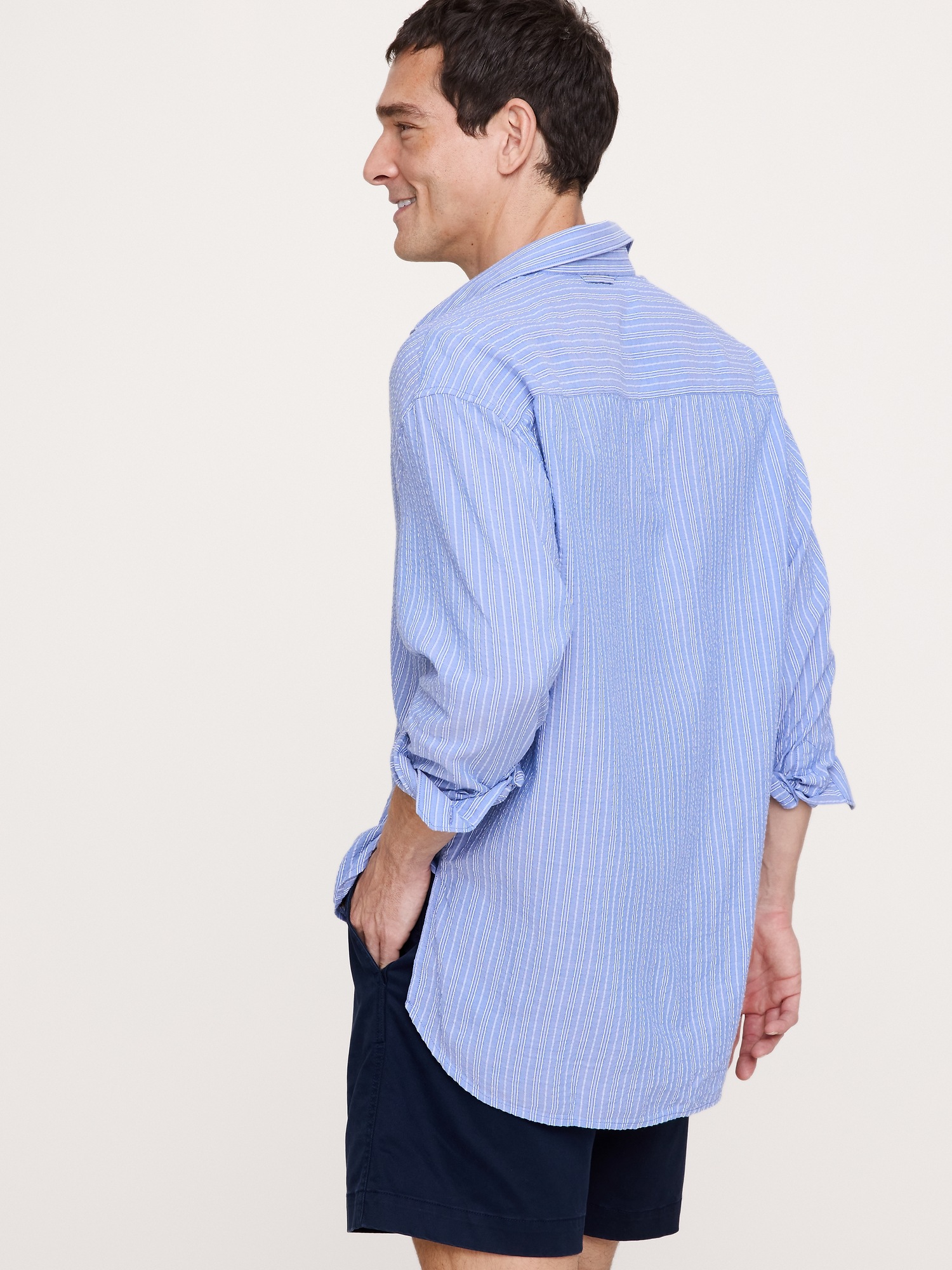 Мужская рубашка Banana Republic Relaxed-Fit Stripe Seersucker, цвет: Синий полосатый — фото 2