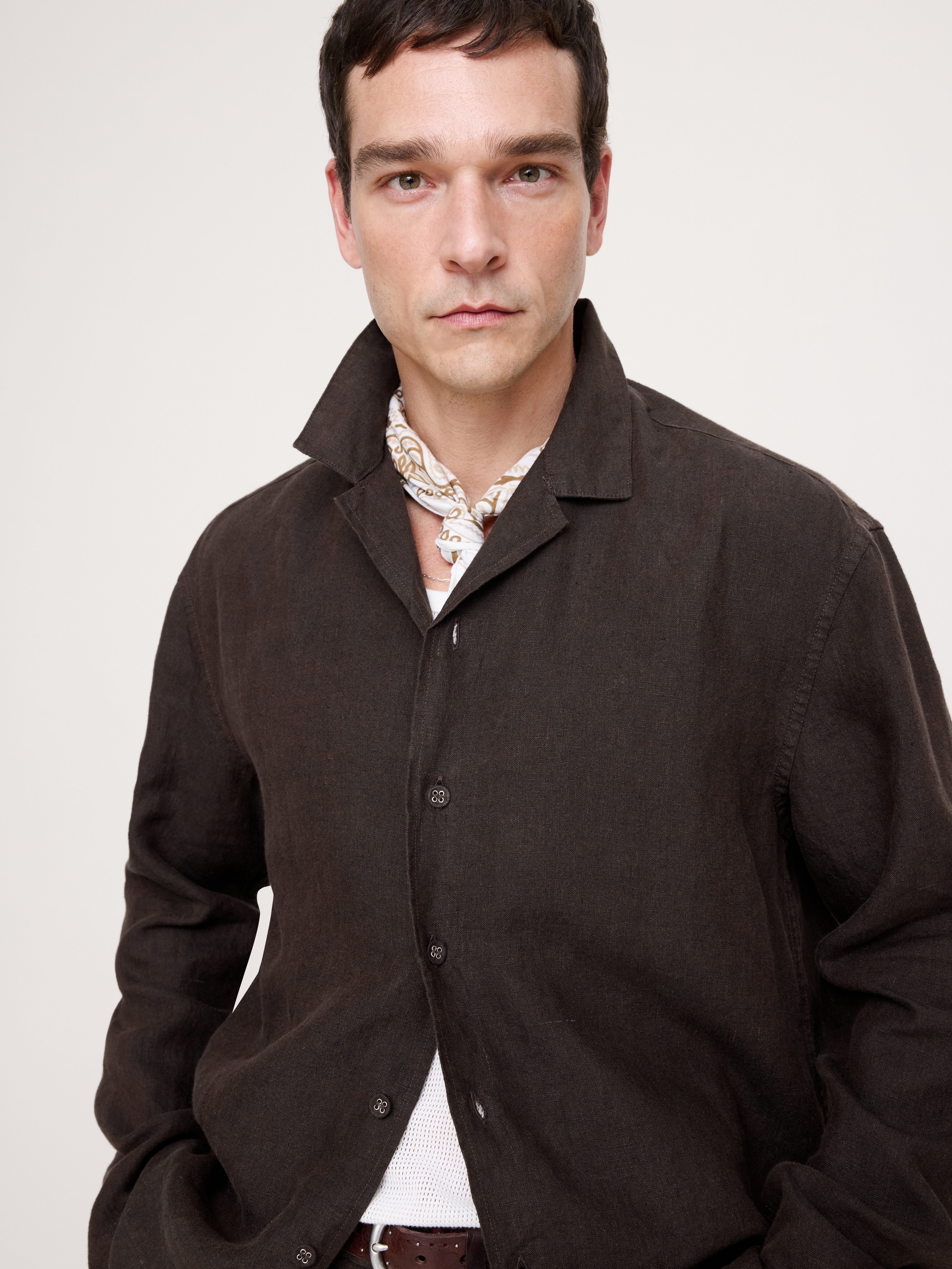 Relaxed-Fit Linen Long-Sleeve Resort Shirt