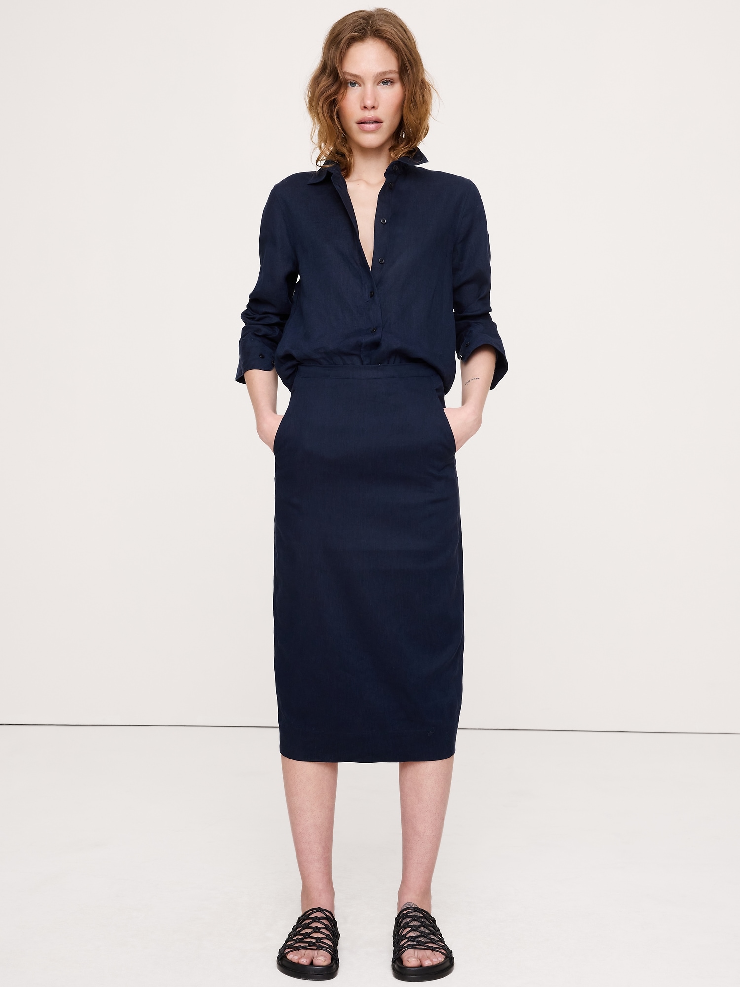Image number 1 showing, Stretch Linen-Viscose Pencil Skirt