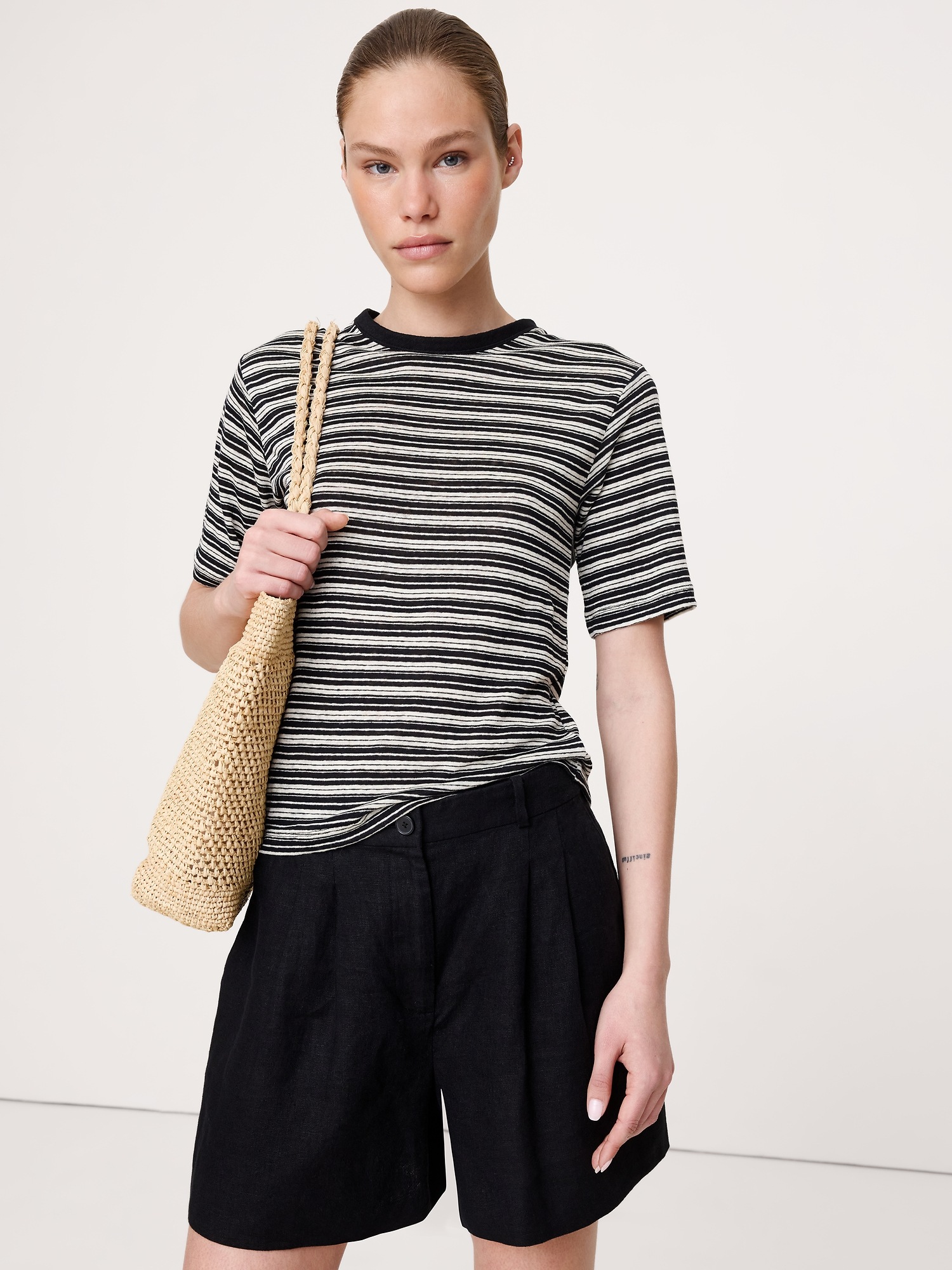 Image number 1 showing, Relaxed Linen T-Shirt