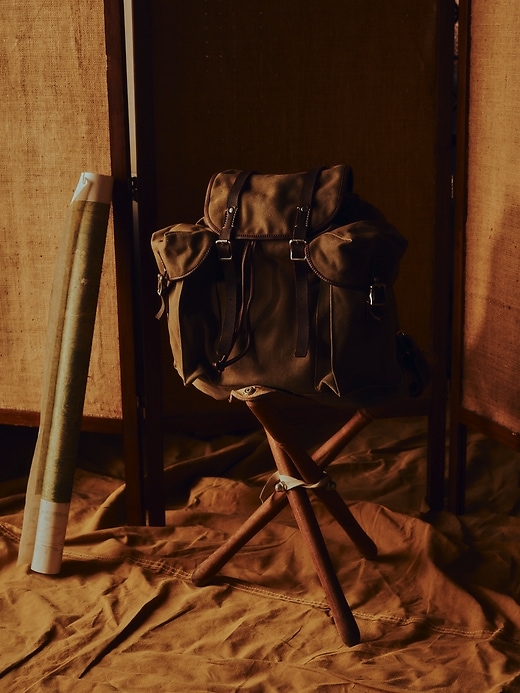 Archive Reissue Field Backpack | Banana Republic