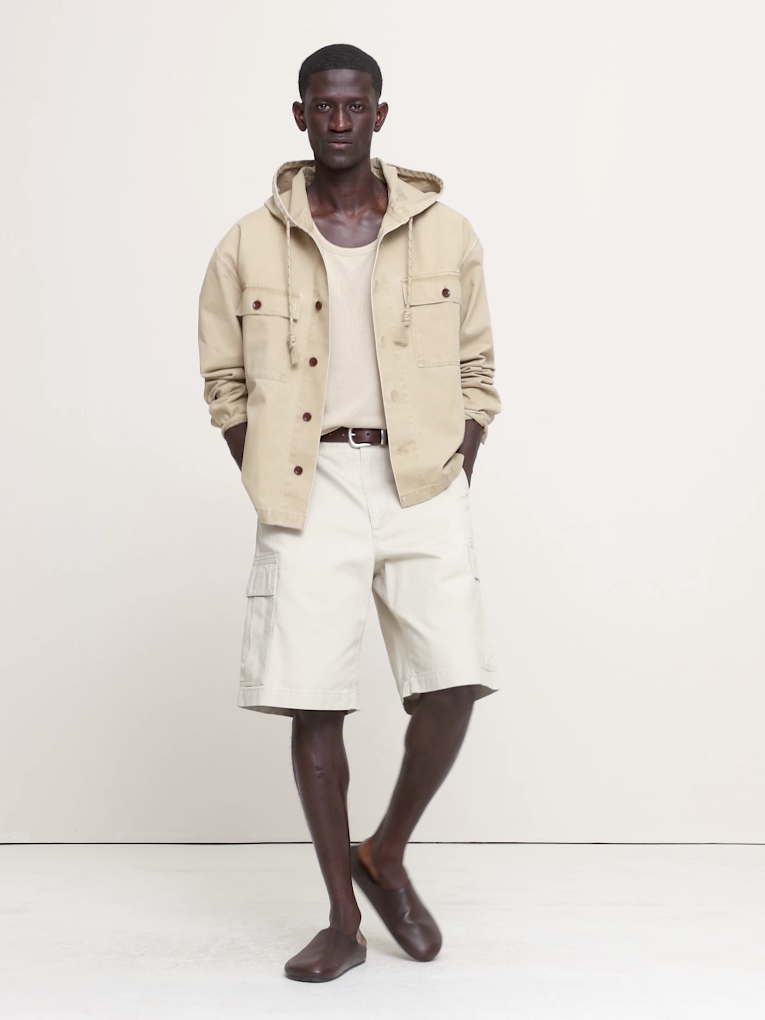 Мужские шорты Banana Republic Archive Reissue 11" Cargo Short, цвет: Каменный бежевый — фото 5