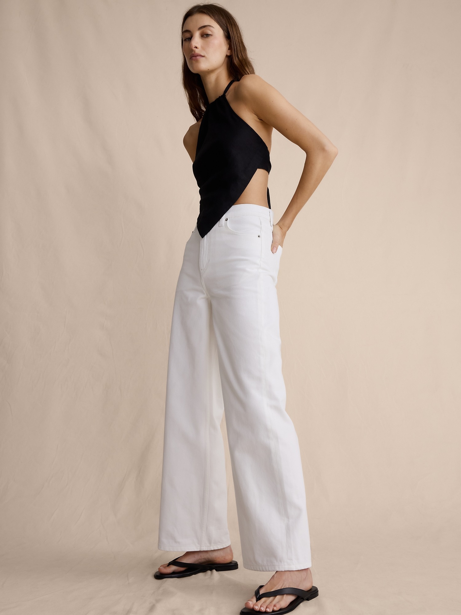 Image number 4 showing, The Icon Classic Wide-Leg Crop Jean