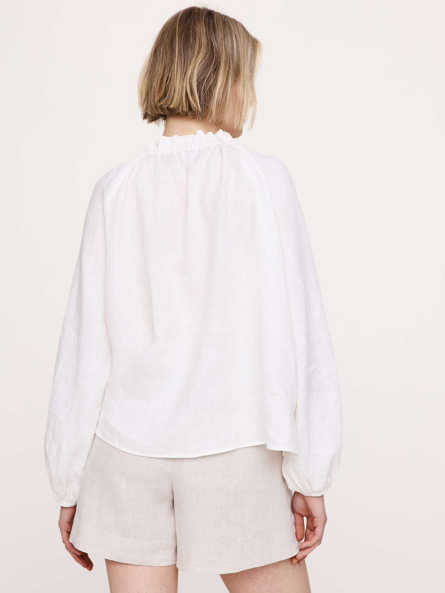 Image number 2 showing, Linen Ruffle-Neck Top