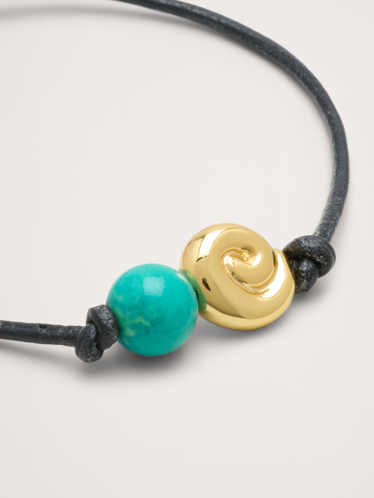 Женский браслет Banana Republic Metallic Stone Cord, цвет: Золотой — фото 3
